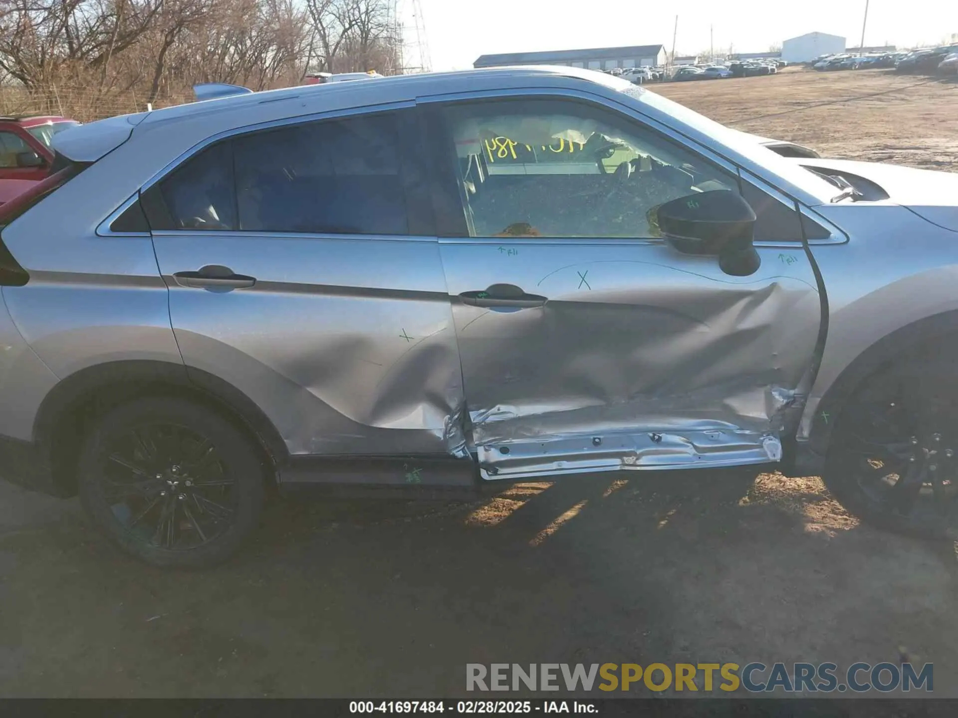 13 Фотография поврежденного автомобиля JA4ATVAA2PZ001179 MITSUBISHI ECLIPSE CROSS 2023