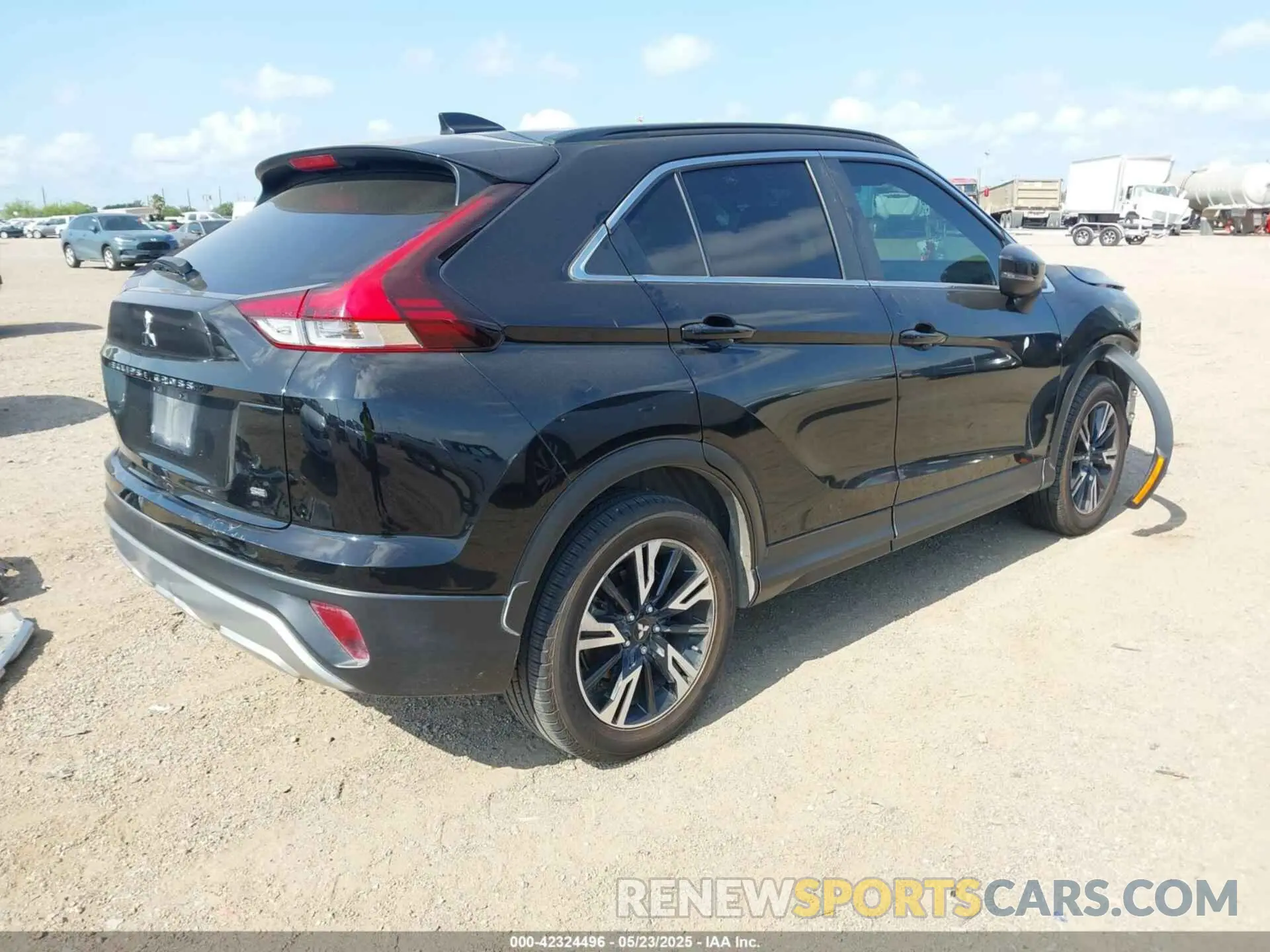 4 Photograph of a damaged car JA4ATWAA9PZ006739 MITSUBISHI ECLIPSE CROSS 2023