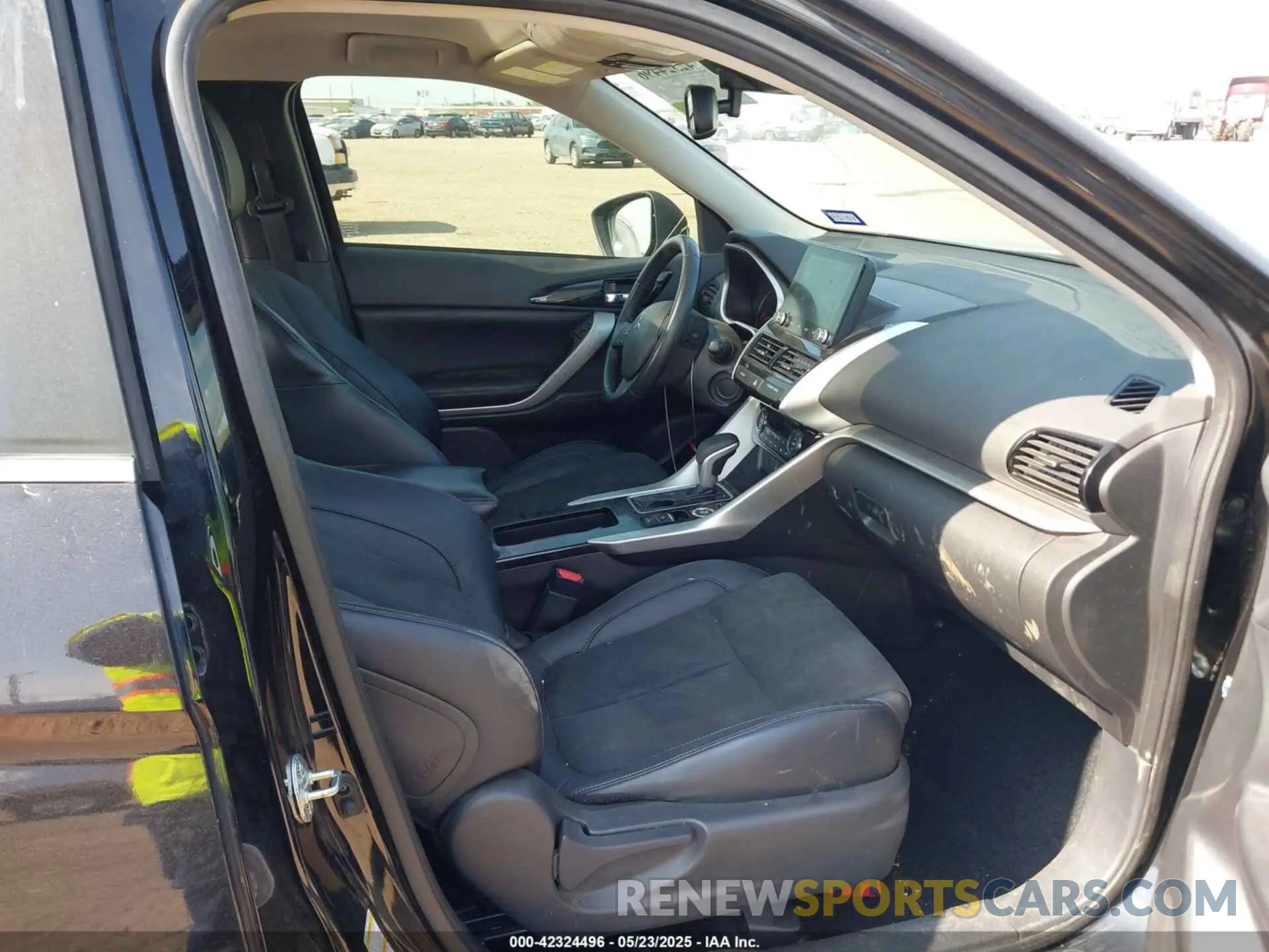 5 Photograph of a damaged car JA4ATWAA9PZ006739 MITSUBISHI ECLIPSE CROSS 2023