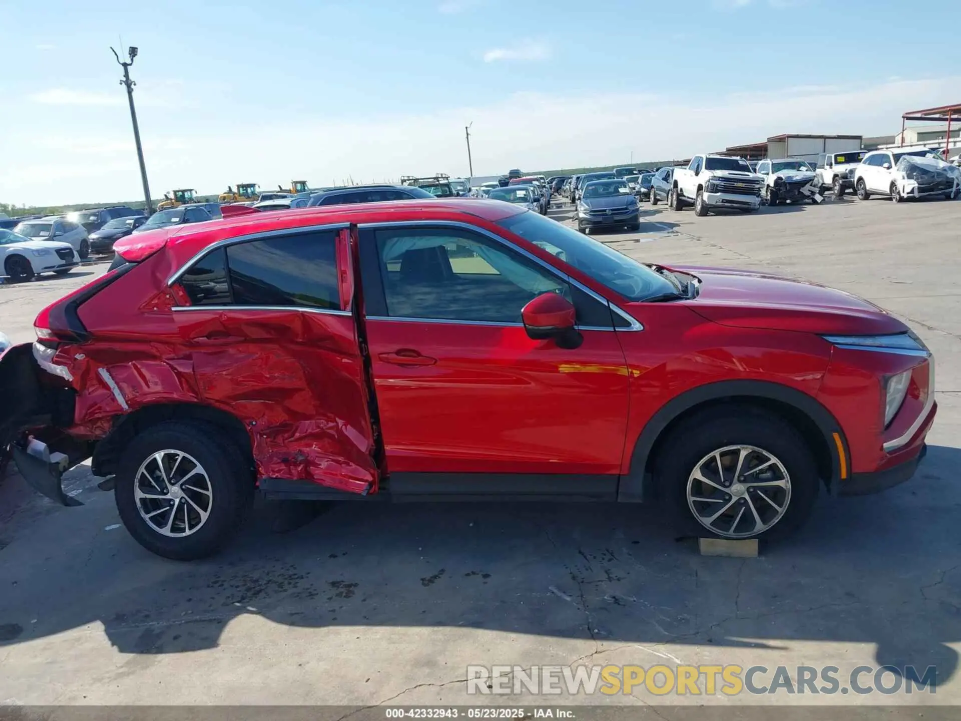 13 Photograph of a damaged car JA4ATUAA9RZ001094 MITSUBISHI ECLIPSE CROSS 2024
