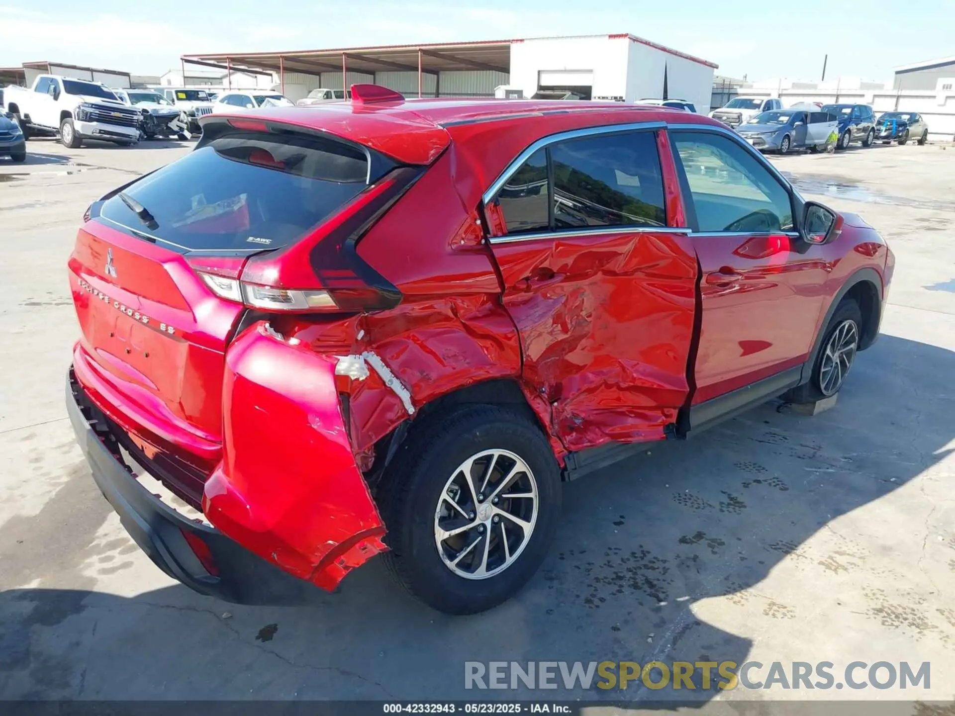 4 Photograph of a damaged car JA4ATUAA9RZ001094 MITSUBISHI ECLIPSE CROSS 2024