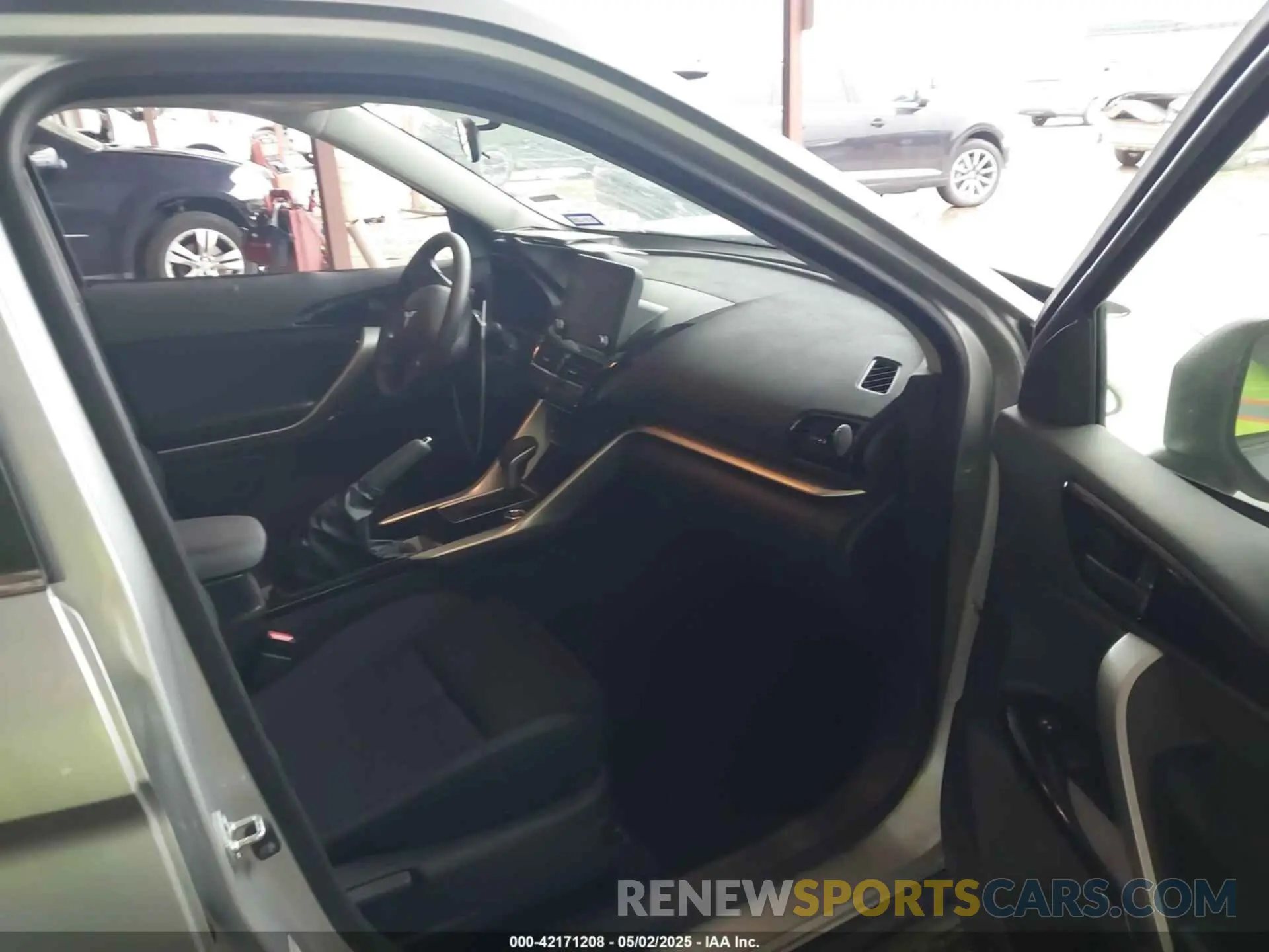 5 Photograph of a damaged car JA4ATVAA0RZ073419 MITSUBISHI ECLIPSE CROSS 2024