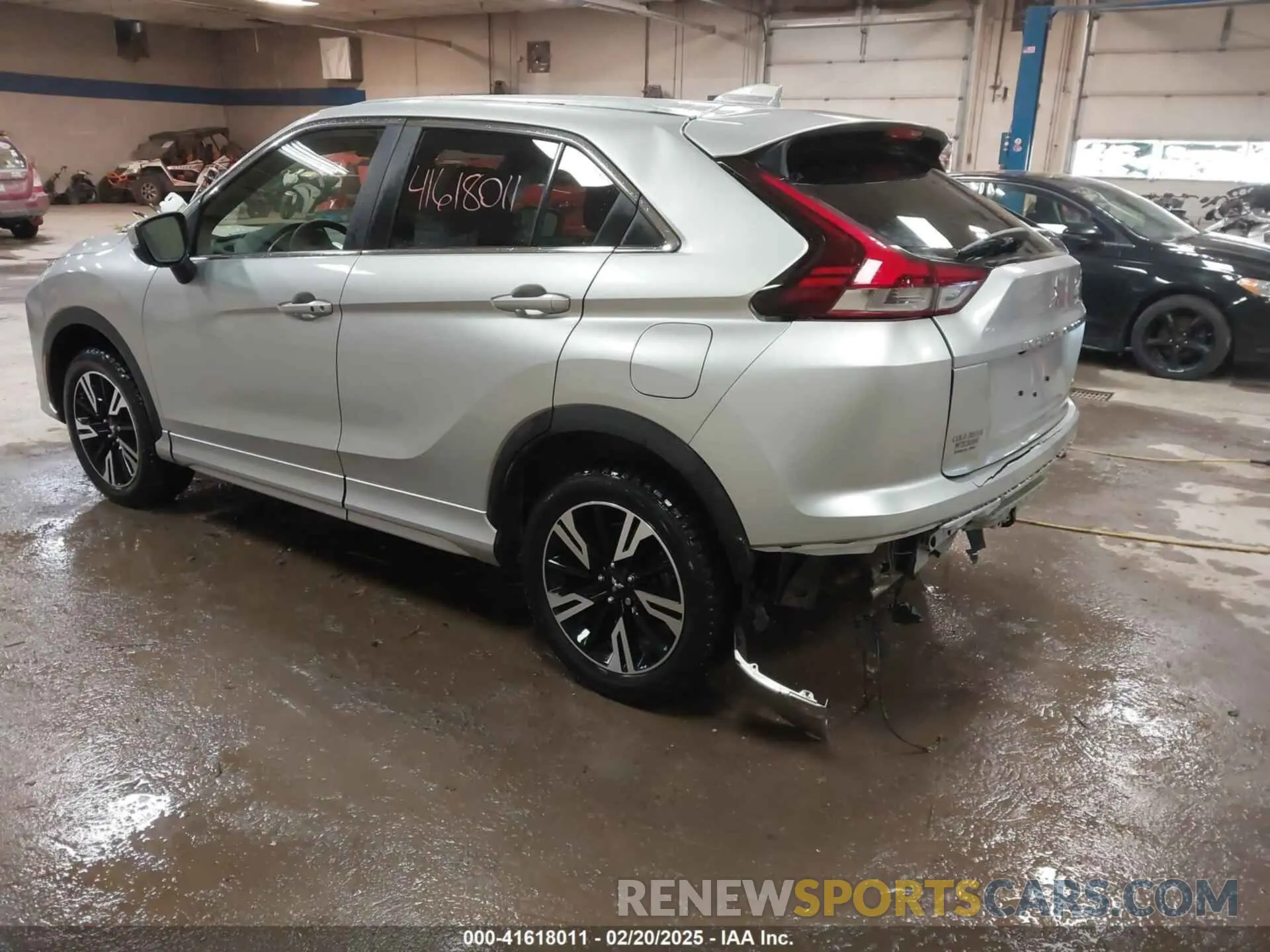3 Фотография поврежденного автомобиля JA4ATWAA1RZ001344 MITSUBISHI ECLIPSE CROSS 2024