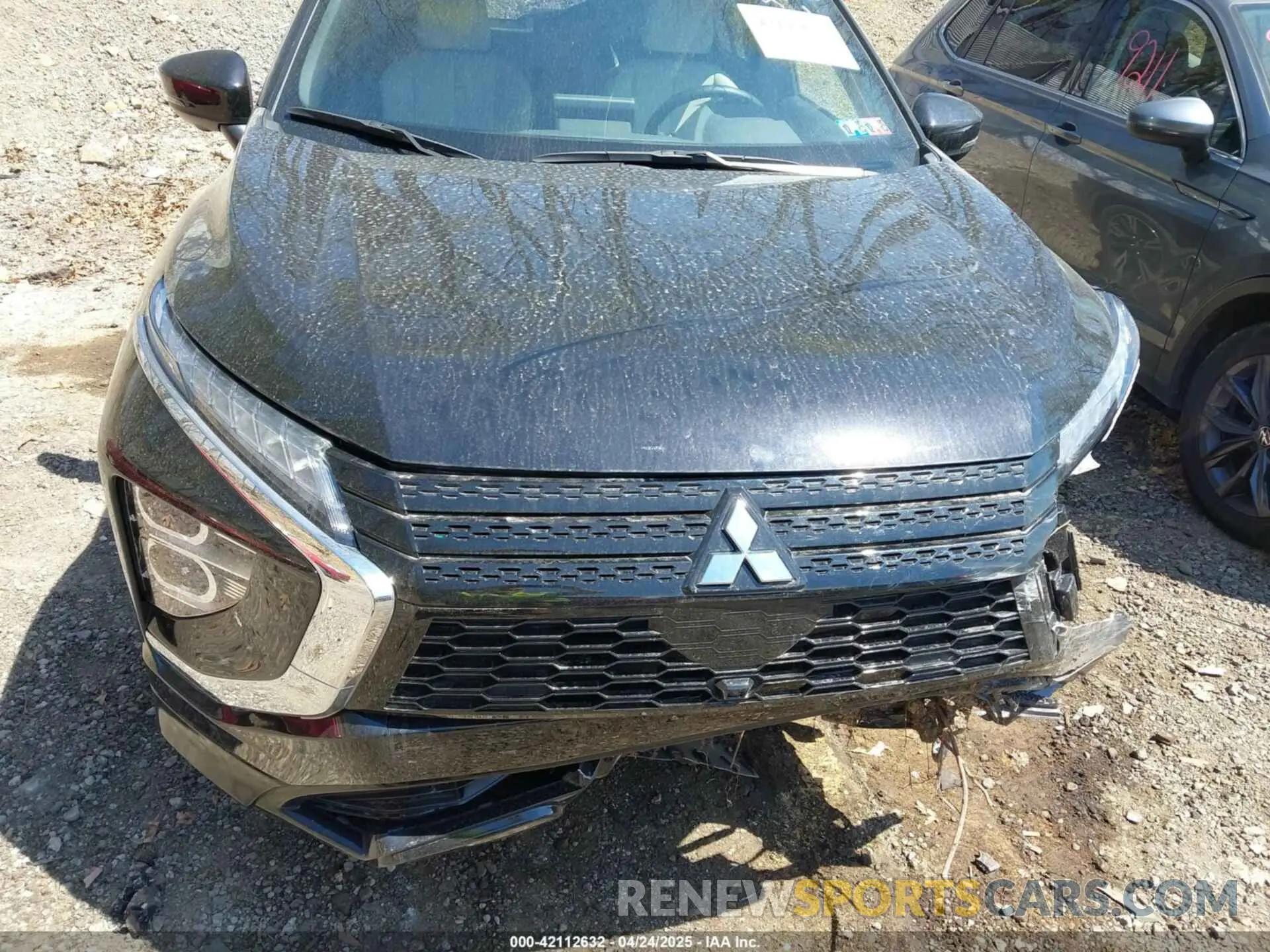 21 Photograph of a damaged car JA4ATWAA1RZ016703 MITSUBISHI ECLIPSE CROSS 2024