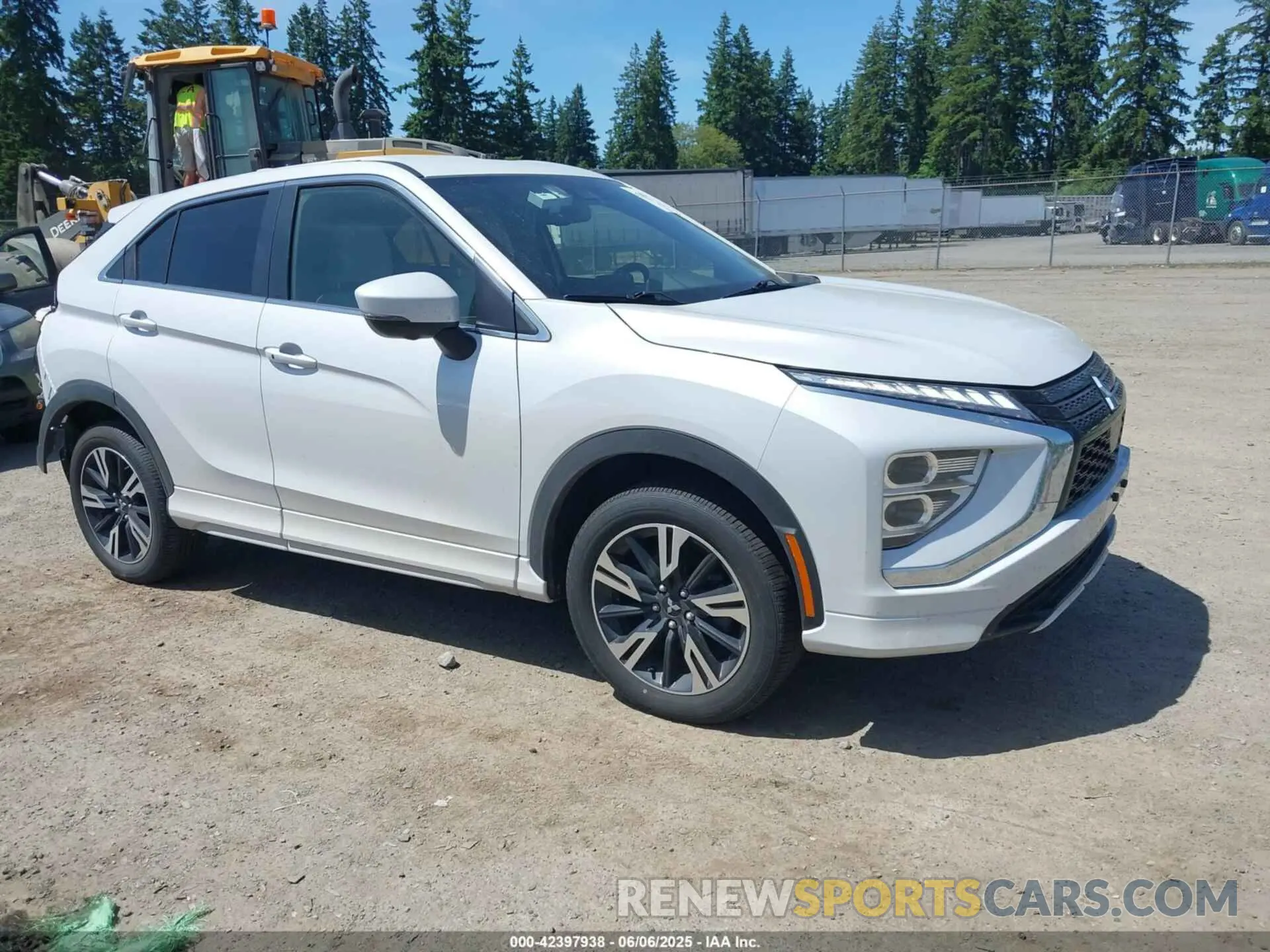 1 Photograph of a damaged car JA4ATWAA6RZ077464 MITSUBISHI ECLIPSE CROSS 2024