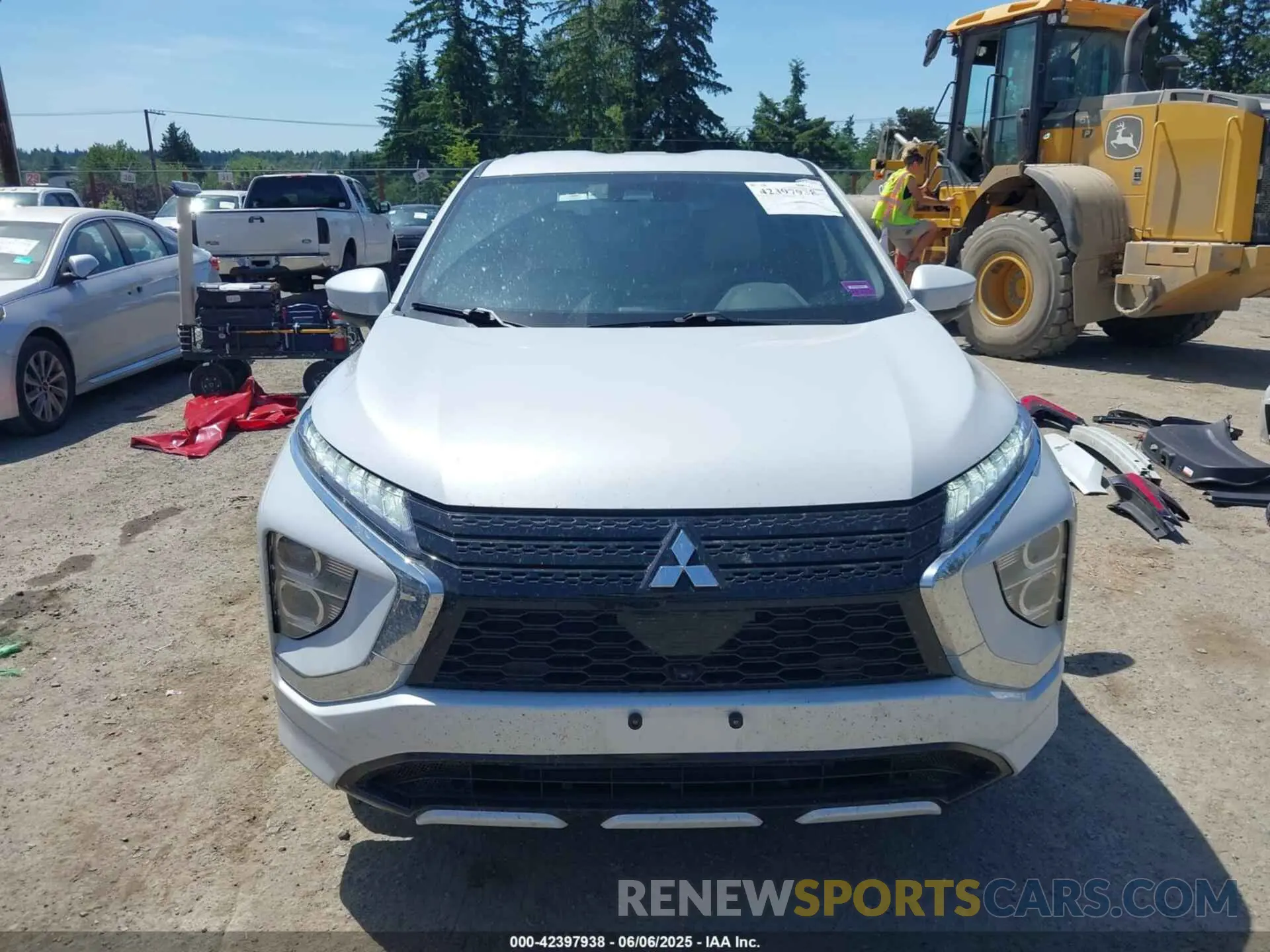 13 Photograph of a damaged car JA4ATWAA6RZ077464 MITSUBISHI ECLIPSE CROSS 2024