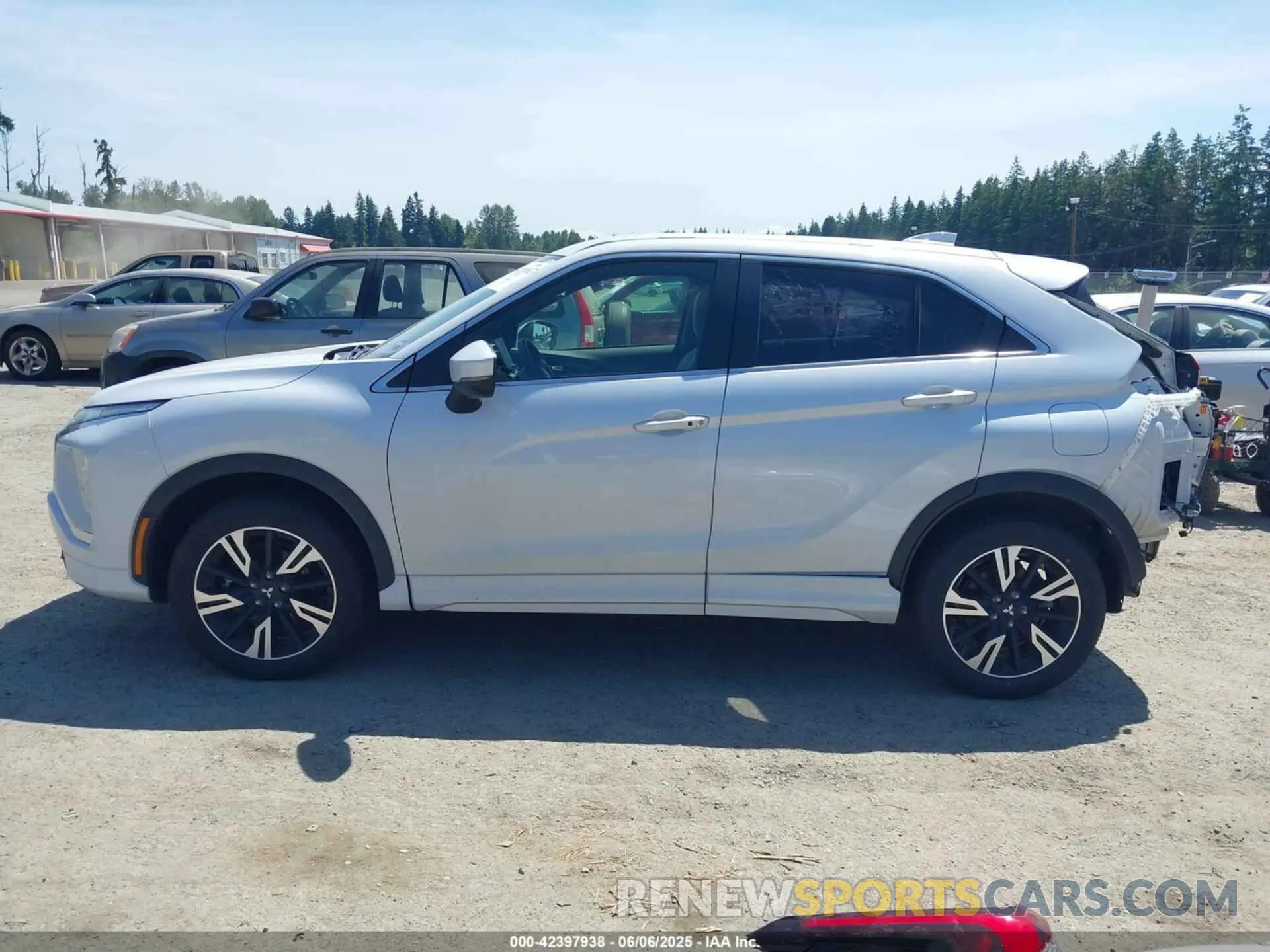 15 Photograph of a damaged car JA4ATWAA6RZ077464 MITSUBISHI ECLIPSE CROSS 2024
