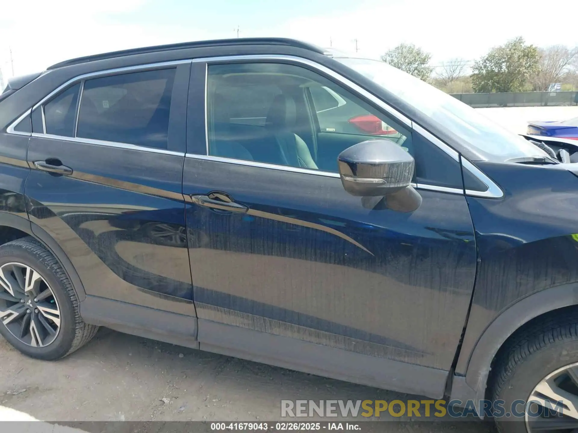 14 Photograph of a damaged car JA4ATWAA7RZ000666 MITSUBISHI ECLIPSE CROSS 2024