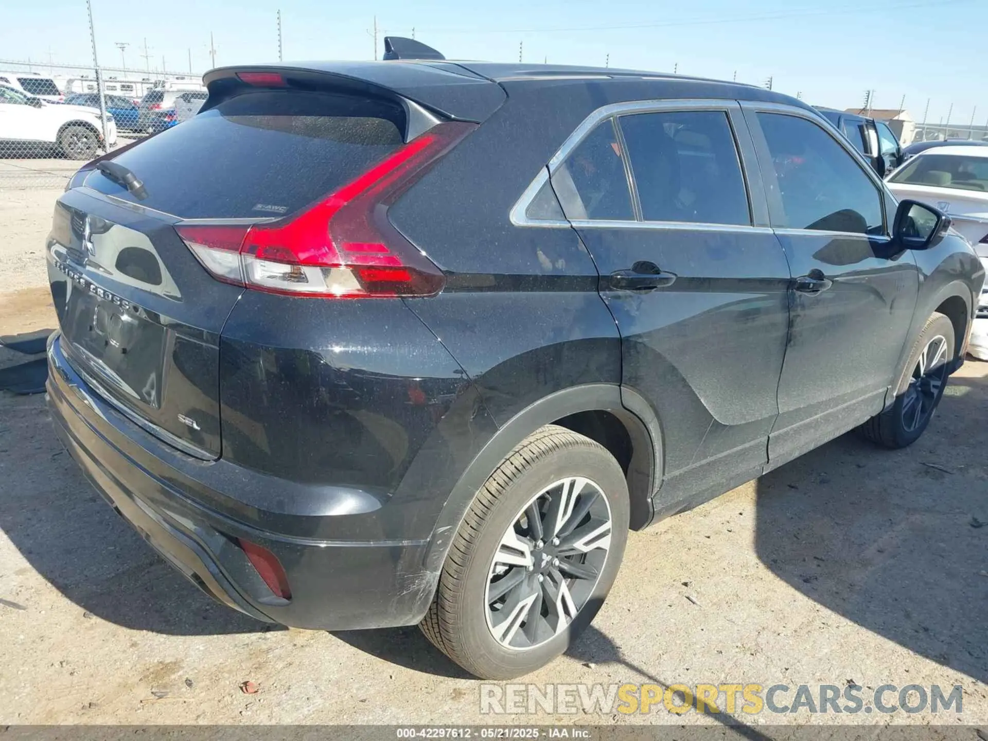 4 Фотография поврежденного автомобиля JA4ATWAA8RZ073688 MITSUBISHI ECLIPSE CROSS 2024