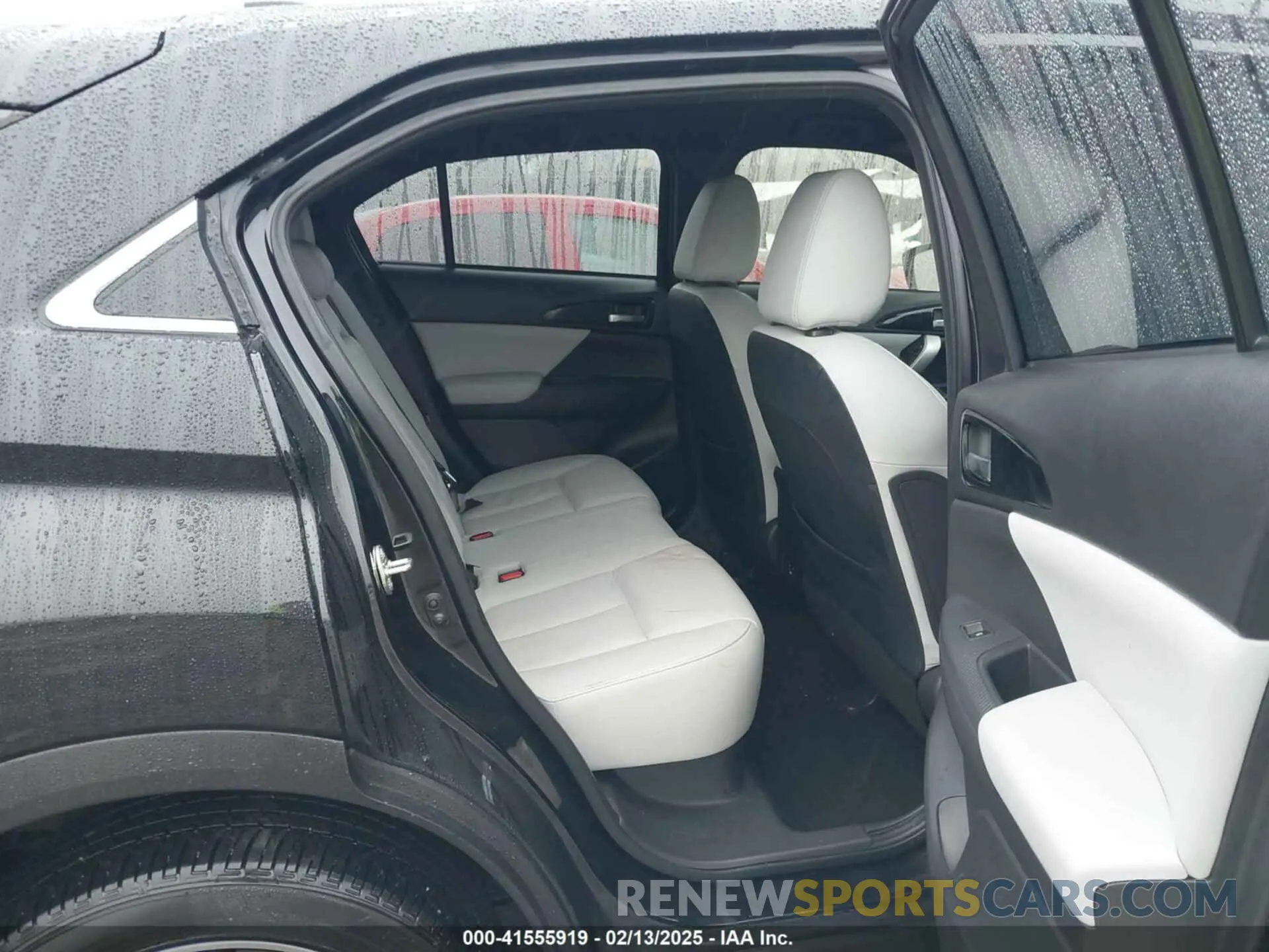 8 Фотография поврежденного автомобиля JA4ATWAA9RZ012611 MITSUBISHI ECLIPSE CROSS 2024