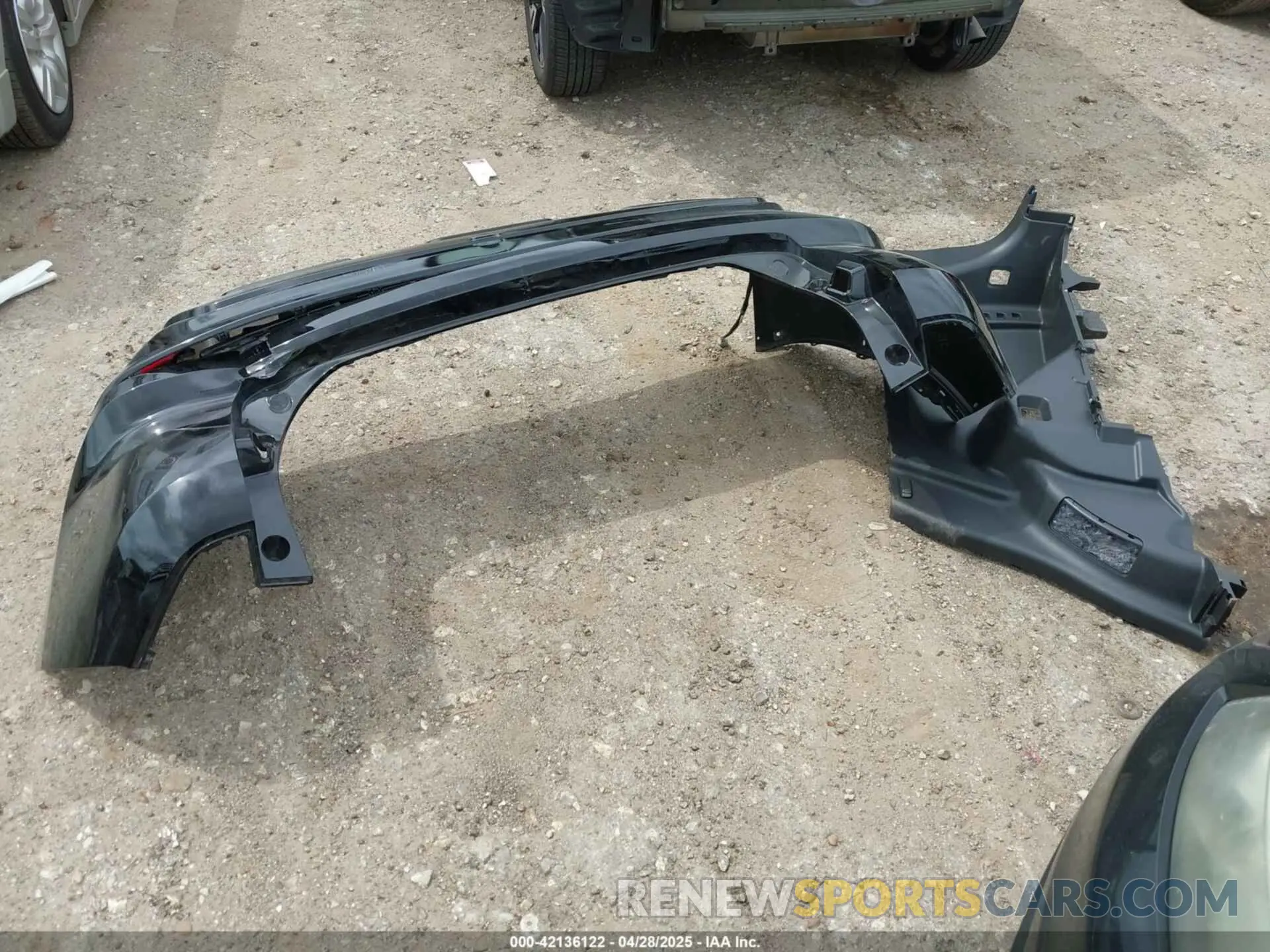 12 Photograph of a damaged car JA4ATWAA9RZ077782 MITSUBISHI ECLIPSE CROSS 2024