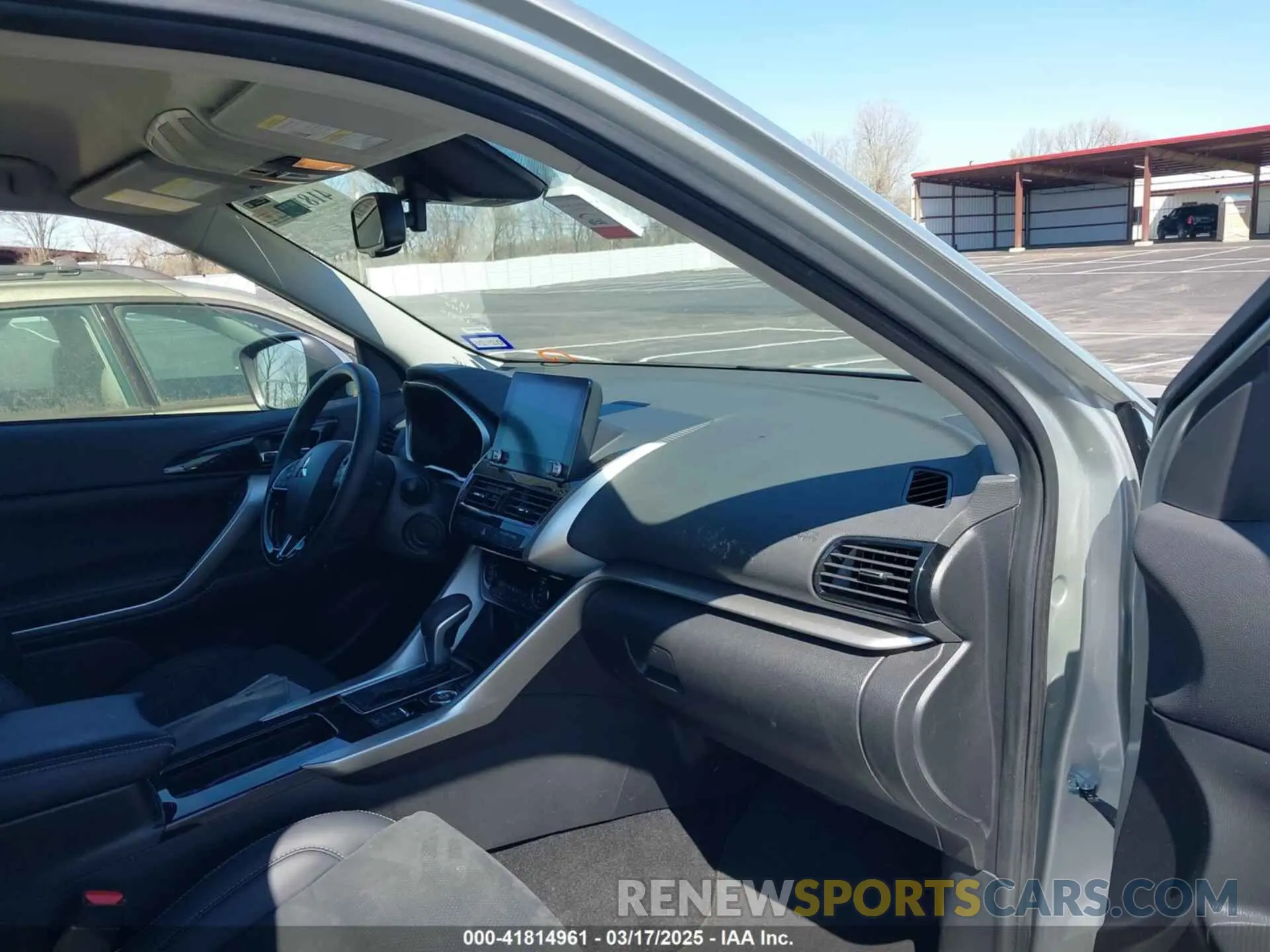 5 Photograph of a damaged car JA4ATWAAXRZ045116 MITSUBISHI ECLIPSE CROSS 2024