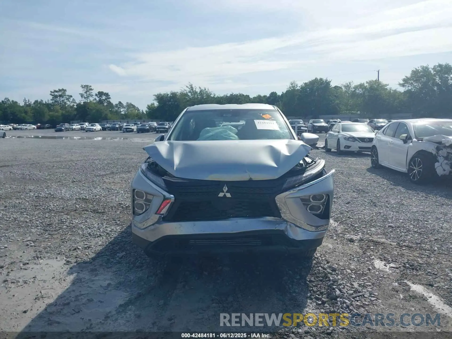 11 Photograph of a damaged car JA4ATUAA4SZ007956 MITSUBISHI ECLIPSE CROSS 2025