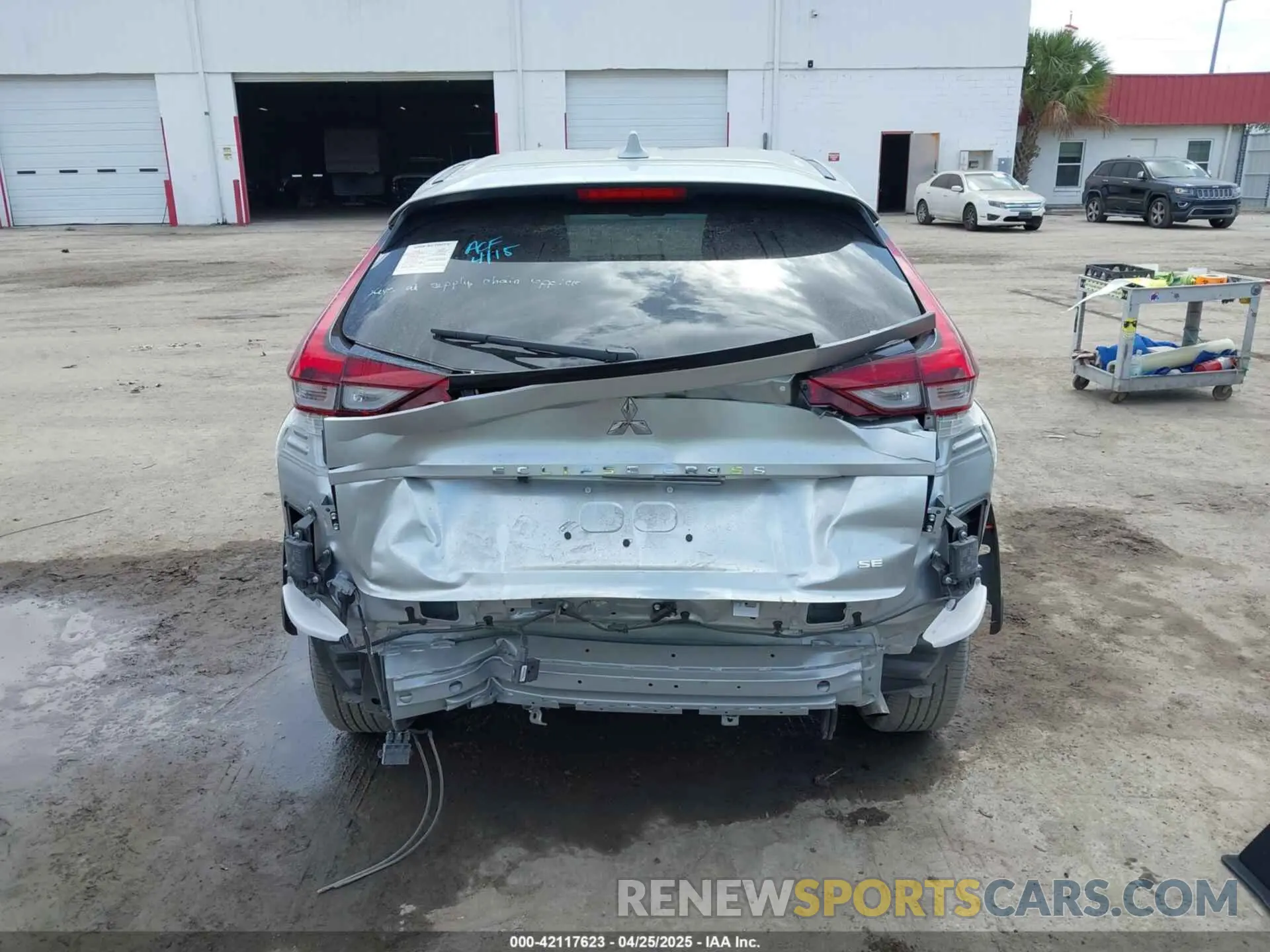 17 Фотография поврежденного автомобиля JA4ATWAA1SZ003410 MITSUBISHI ECLIPSE CROSS 2025