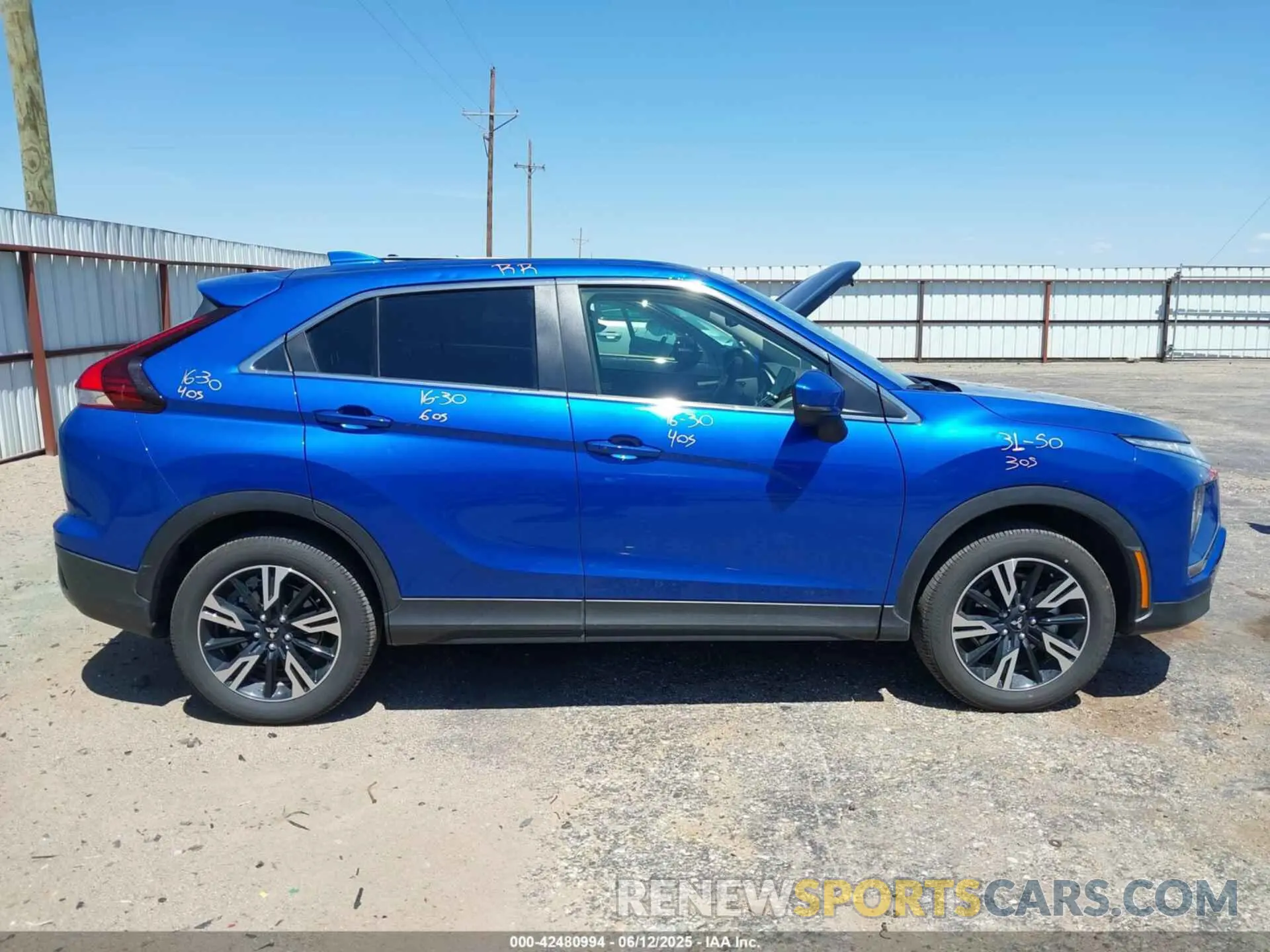 13 Фотография поврежденного автомобиля JA4ATWAA3SZ012187 MITSUBISHI ECLIPSE CROSS 2025