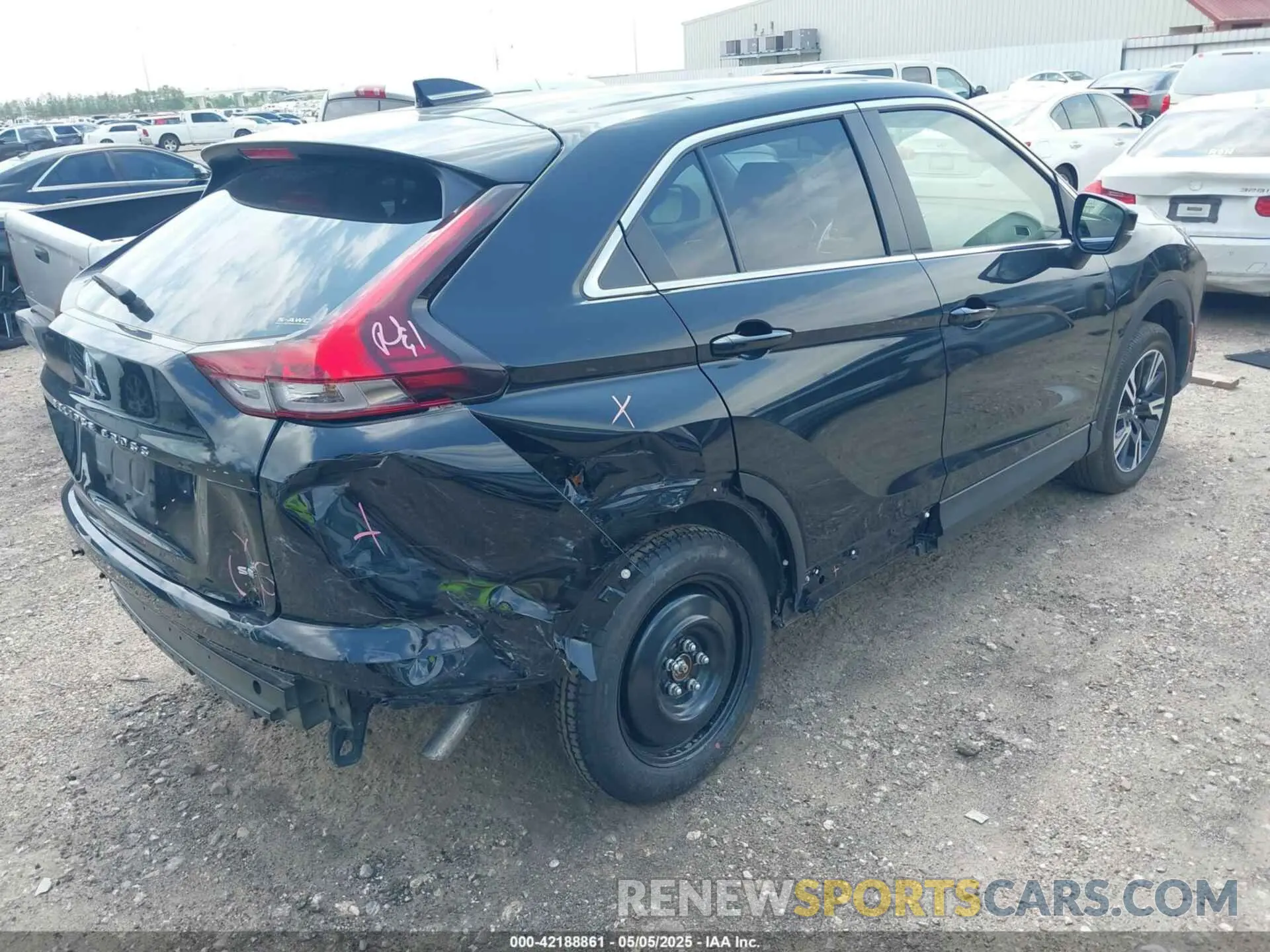 4 Photograph of a damaged car JA4ATWAA5SZ004141 MITSUBISHI ECLIPSE CROSS 2025