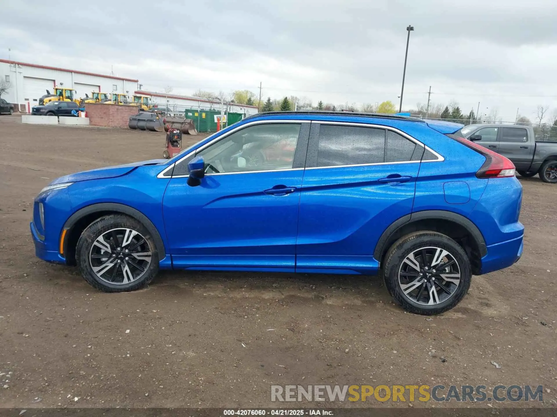 14 Photograph of a damaged car JA4ATWAA6SZ009607 MITSUBISHI ECLIPSE CROSS 2025