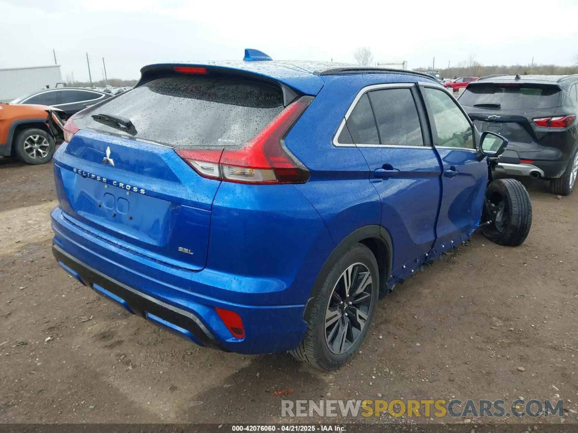 4 Photograph of a damaged car JA4ATWAA6SZ009607 MITSUBISHI ECLIPSE CROSS 2025