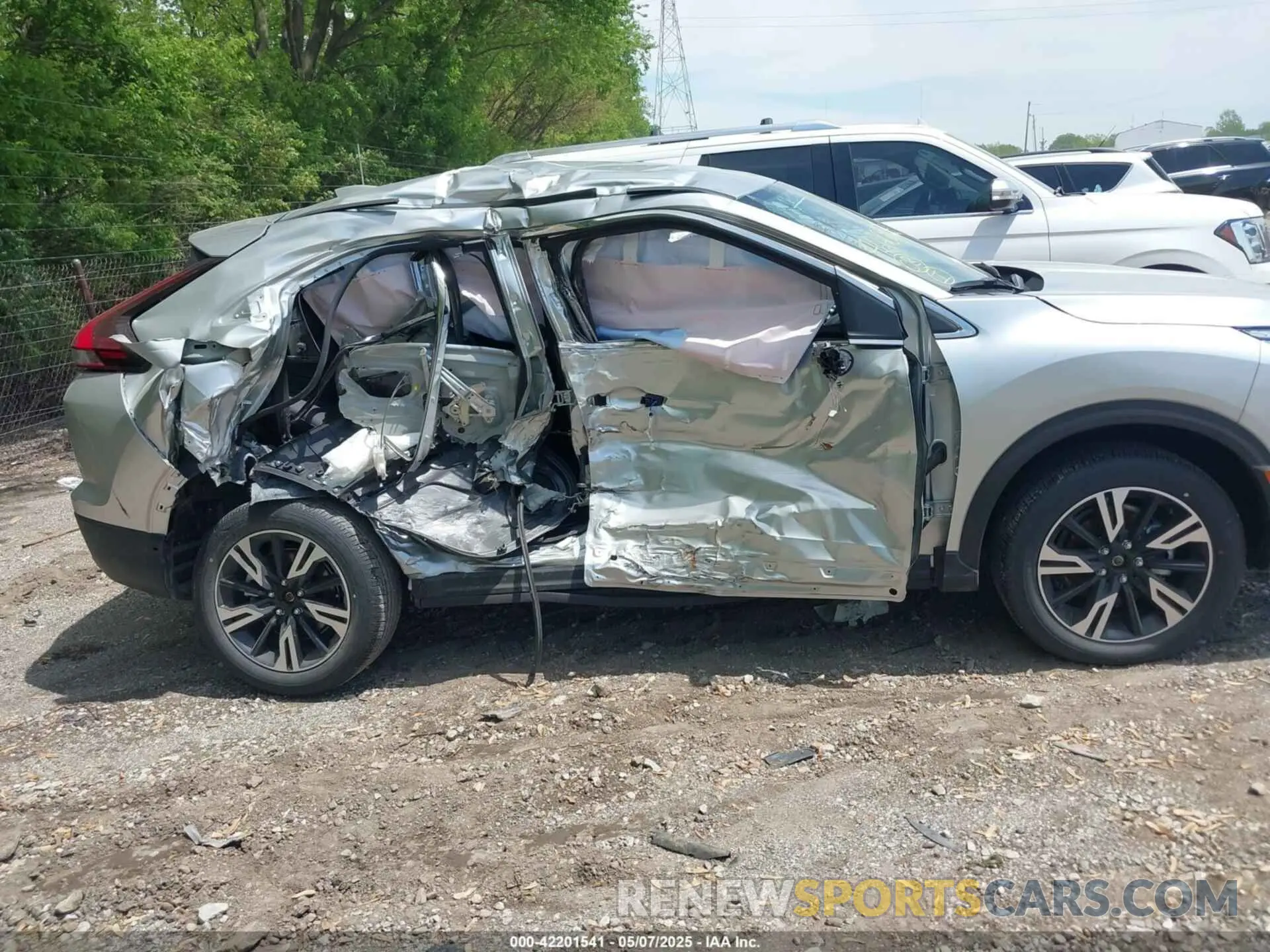 13 Фотография поврежденного автомобиля JA4ATWAA9SZ006037 MITSUBISHI ECLIPSE CROSS 2025