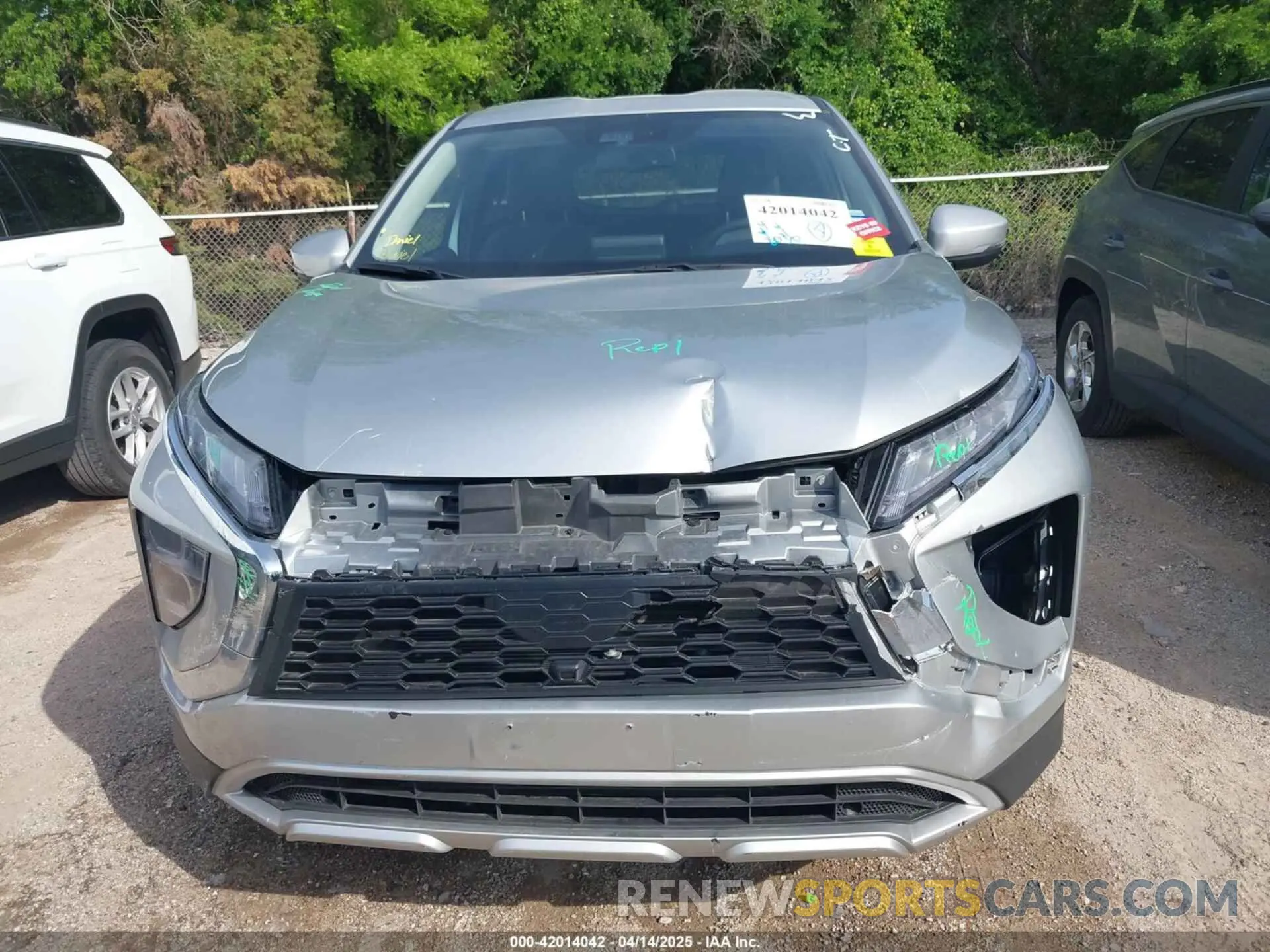 12 Photograph of a damaged car JA4ATWAA9SZ012842 MITSUBISHI ECLIPSE CROSS 2025