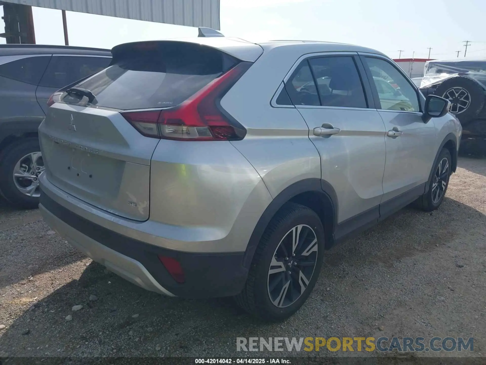 4 Photograph of a damaged car JA4ATWAA9SZ012842 MITSUBISHI ECLIPSE CROSS 2025