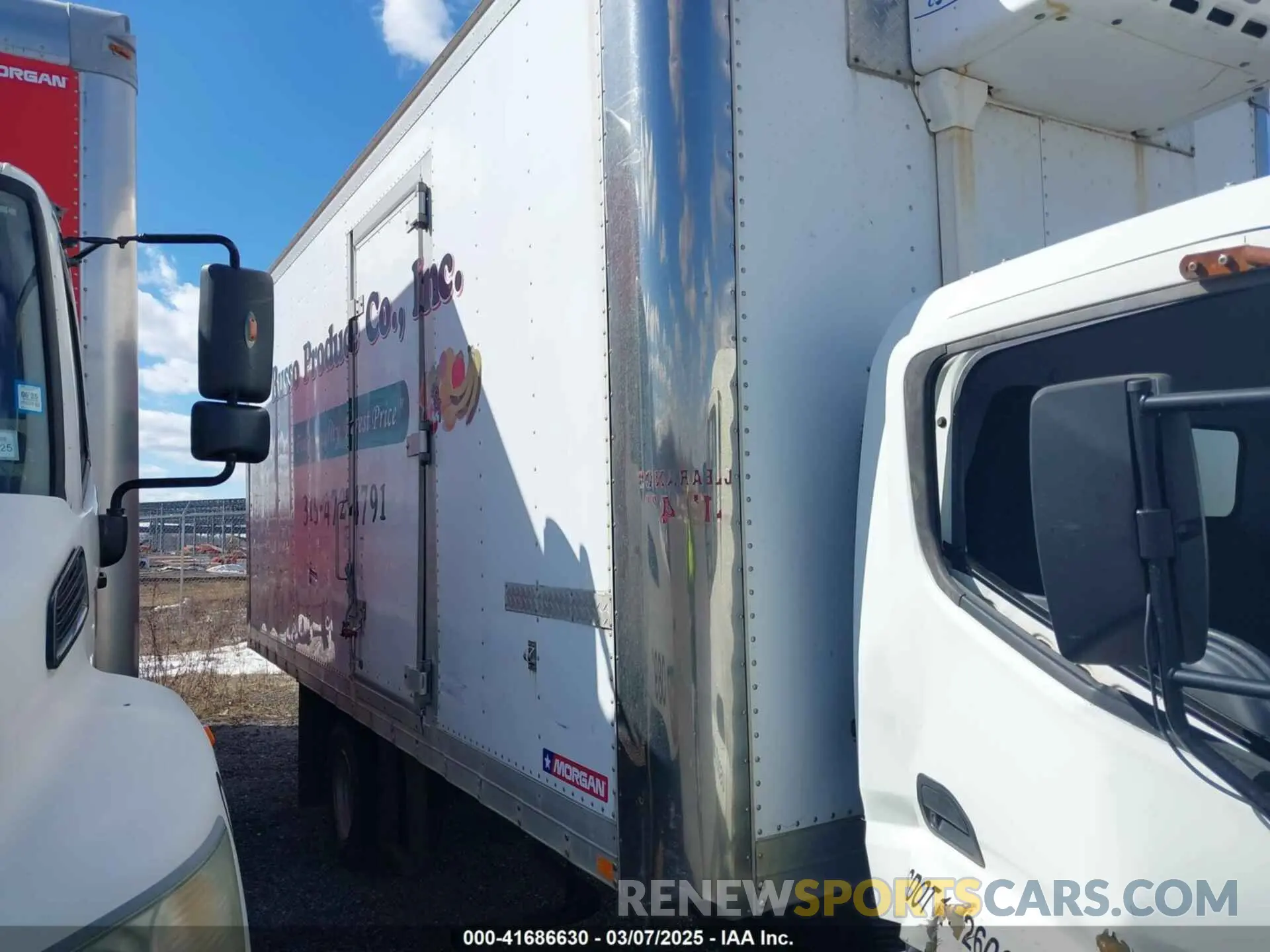 15 Photograph of a damaged car 4UZBVH112KGKE3536 MITSUBISHI FEC7TS 2019