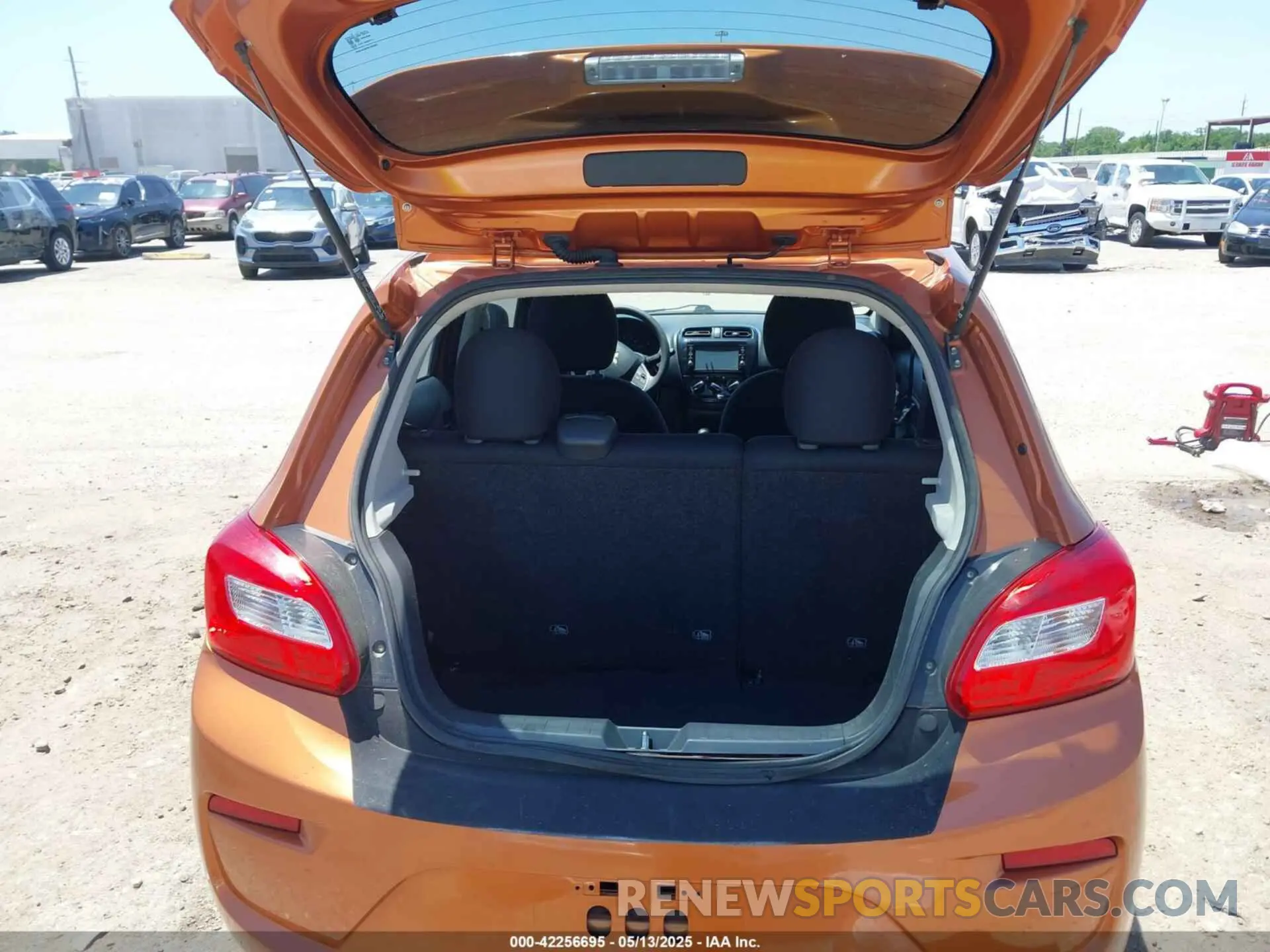 17 Фотография поврежденного автомобиля ML32A3HJ3KH000859 MITSUBISHI MIRAGE 2019