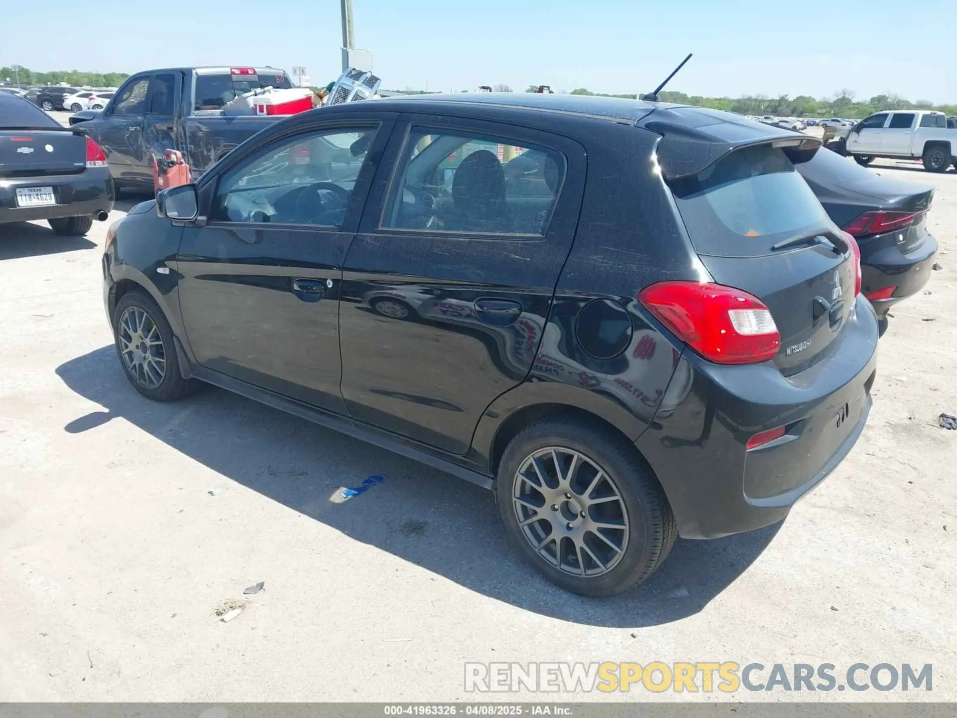 3 Фотография поврежденного автомобиля ML32A3HJ8KH010321 MITSUBISHI MIRAGE 2019