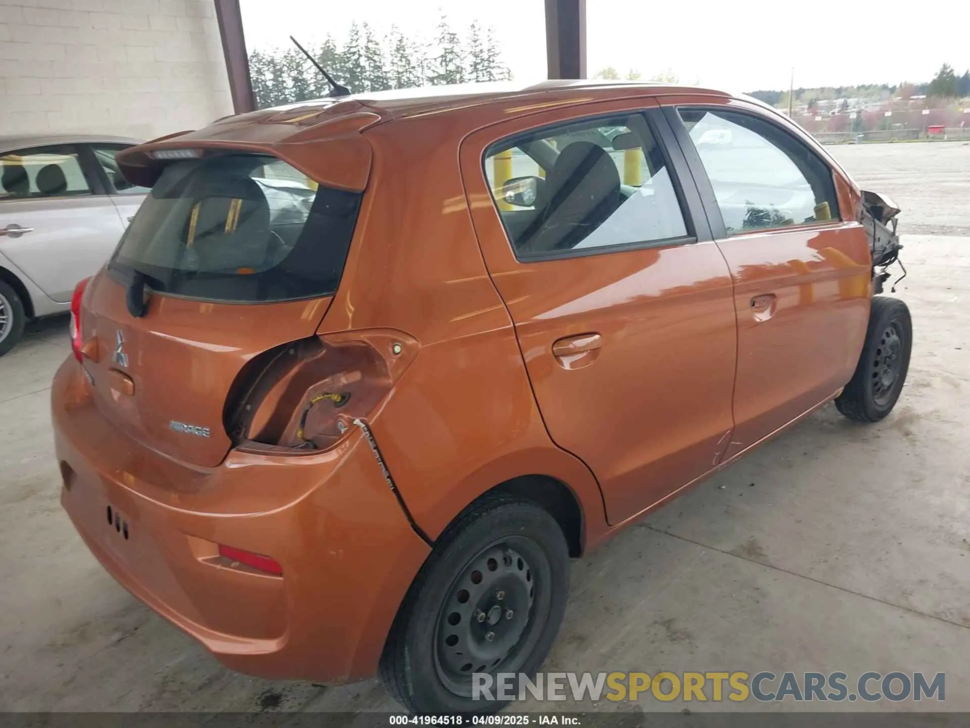 4 Фотография поврежденного автомобиля ML32A3HJ9KH003989 MITSUBISHI MIRAGE 2019