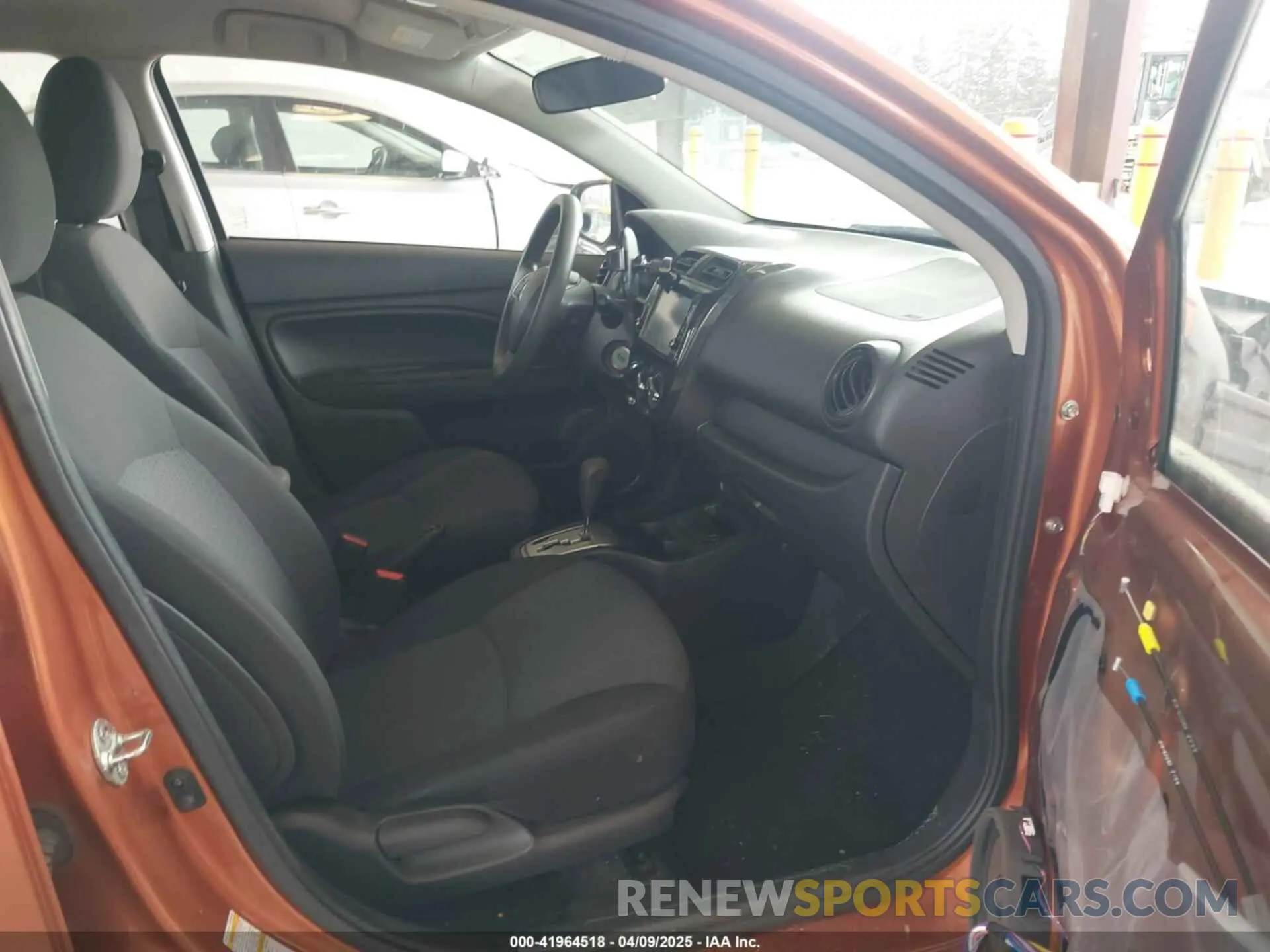 5 Фотография поврежденного автомобиля ML32A3HJ9KH003989 MITSUBISHI MIRAGE 2019