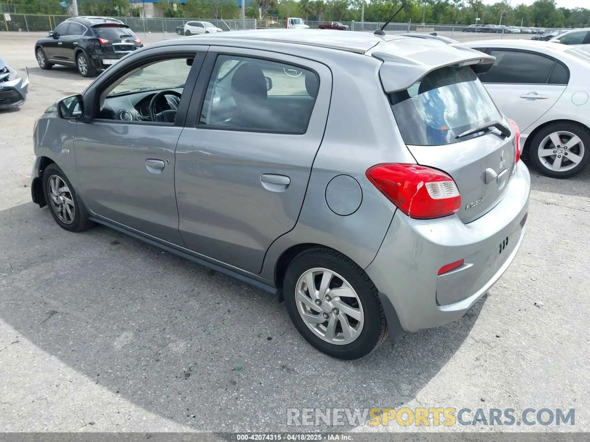 3 Фотография поврежденного автомобиля ML32A4HJ7KH010347 MITSUBISHI MIRAGE 2019