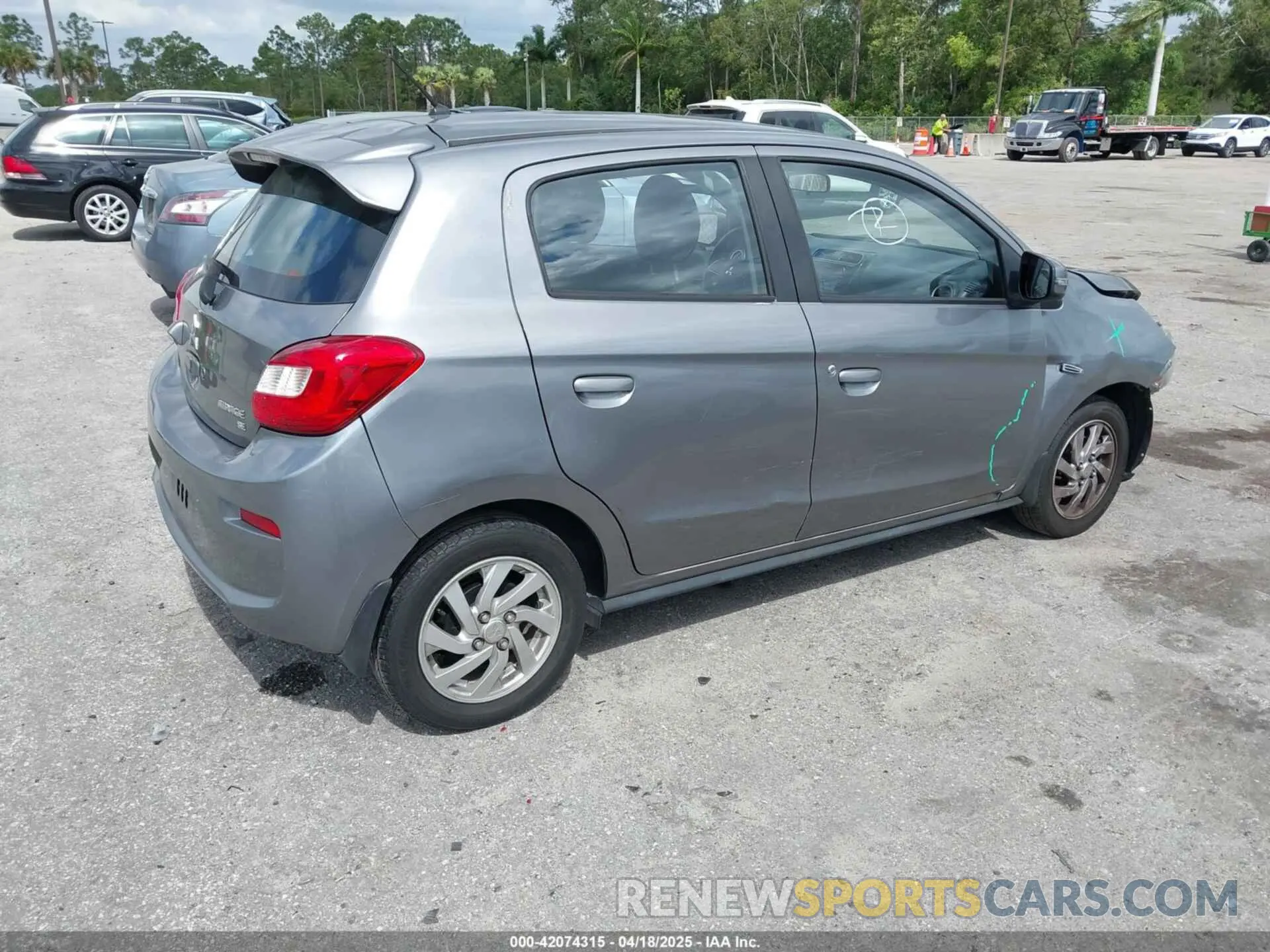 4 Фотография поврежденного автомобиля ML32A4HJ7KH010347 MITSUBISHI MIRAGE 2019