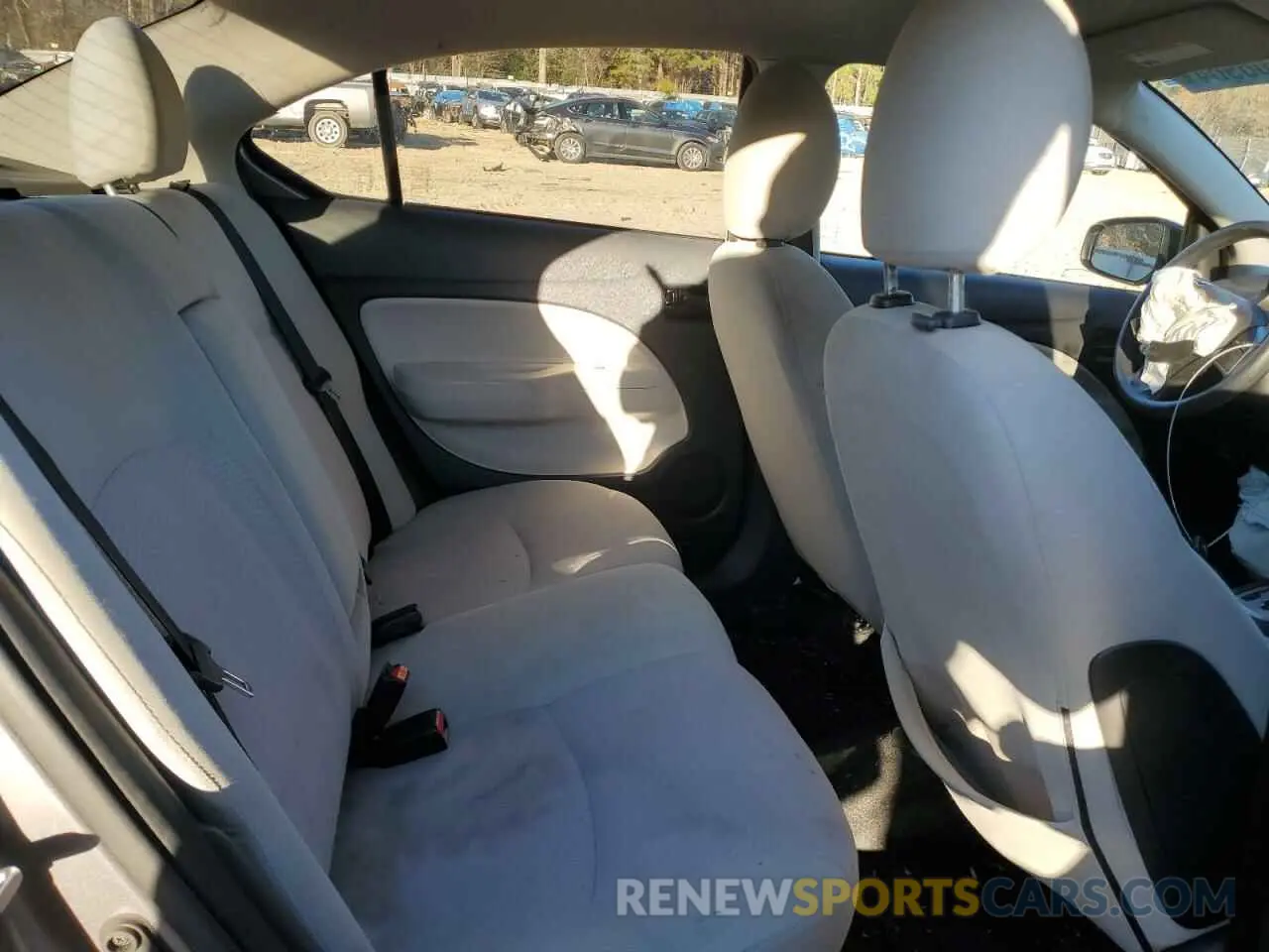 10 Фотография поврежденного автомобиля ML32F3FJ0KHF04065 MITSUBISHI MIRAGE 2019