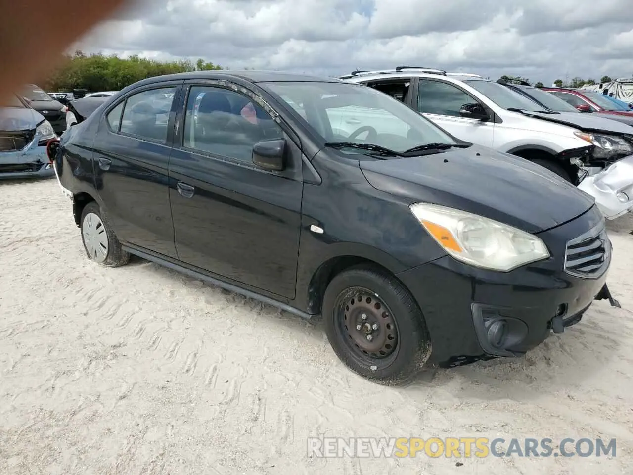 4 Photograph of a damaged car ML32F3FJ0KHF09430 MITSUBISHI MIRAGE 2019