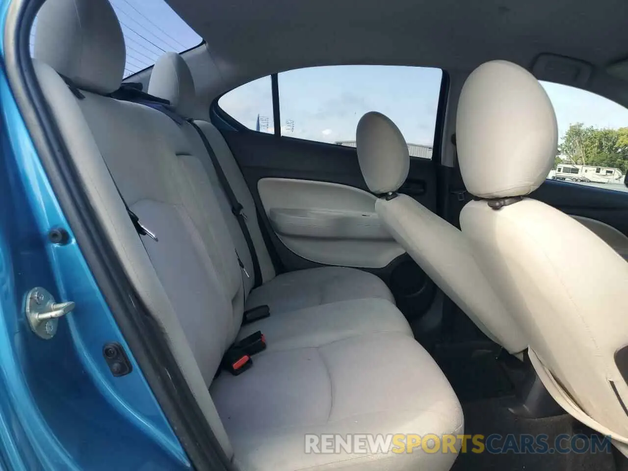 10 Photograph of a damaged car ML32F3FJ8KHF07358 MITSUBISHI MIRAGE 2019