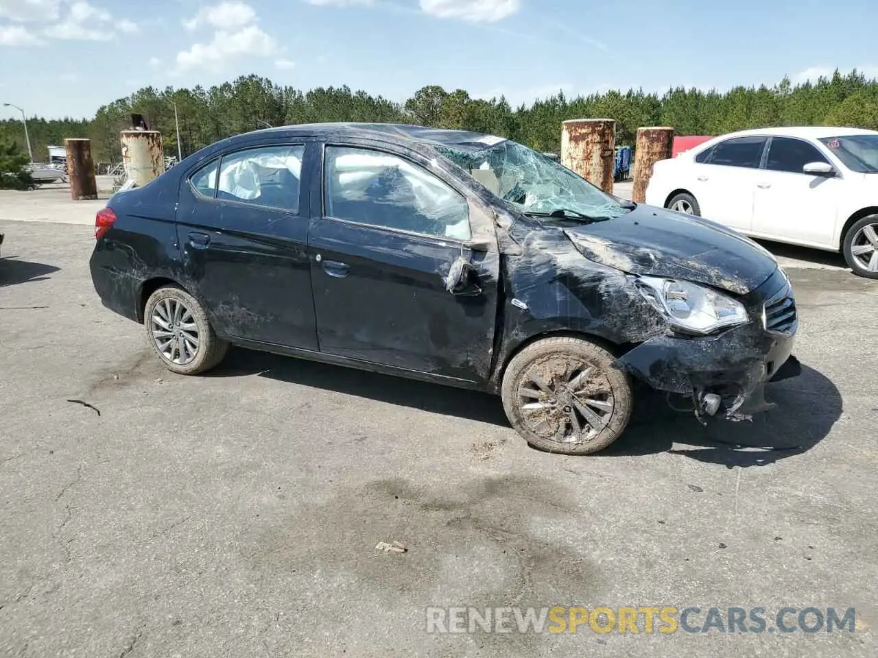 4 Photograph of a damaged car ML32F4FJ0KHF15086 MITSUBISHI MIRAGE 2019
