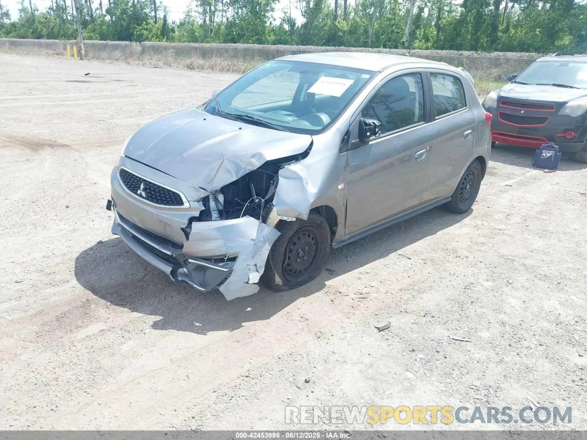 2 Фотография поврежденного автомобиля ML32A3HJ3LH001110 MITSUBISHI MIRAGE 2020