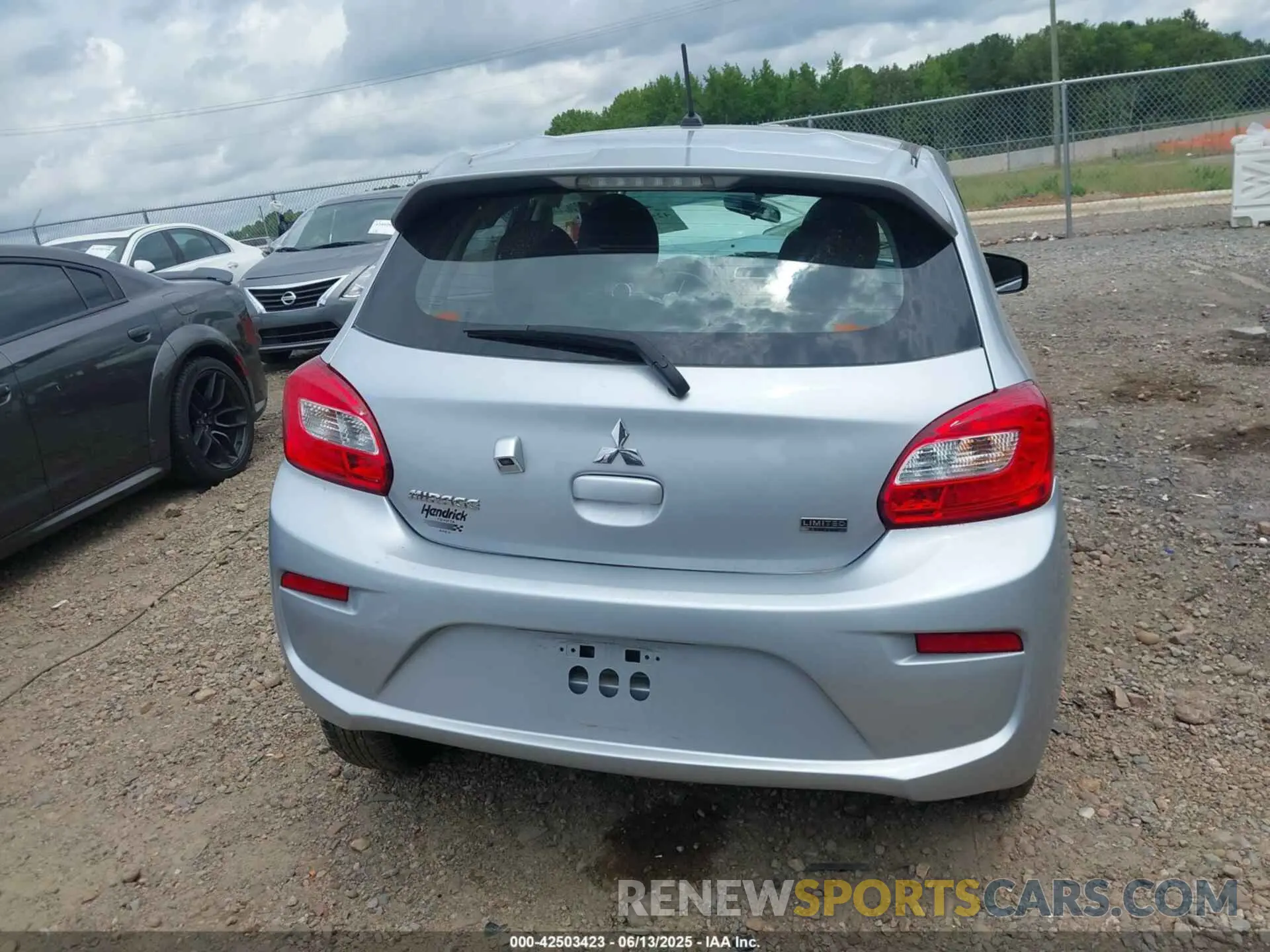17 Photograph of a damaged car ML32A5HJ1LH008309 MITSUBISHI MIRAGE 2020