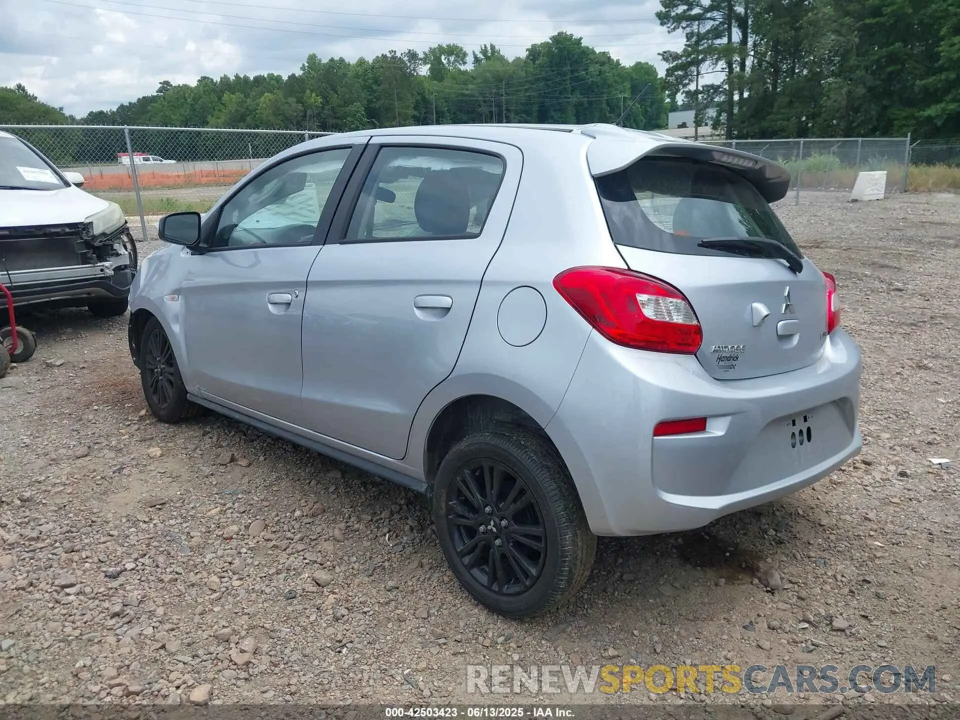 3 Photograph of a damaged car ML32A5HJ1LH008309 MITSUBISHI MIRAGE 2020