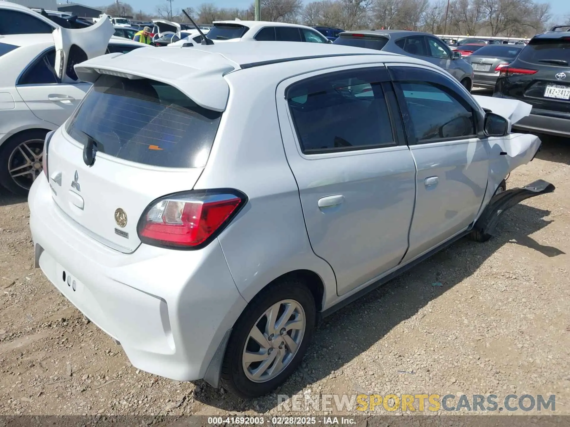 4 Фотография поврежденного автомобиля ML32AUHJ3MH008548 MITSUBISHI MIRAGE 2021