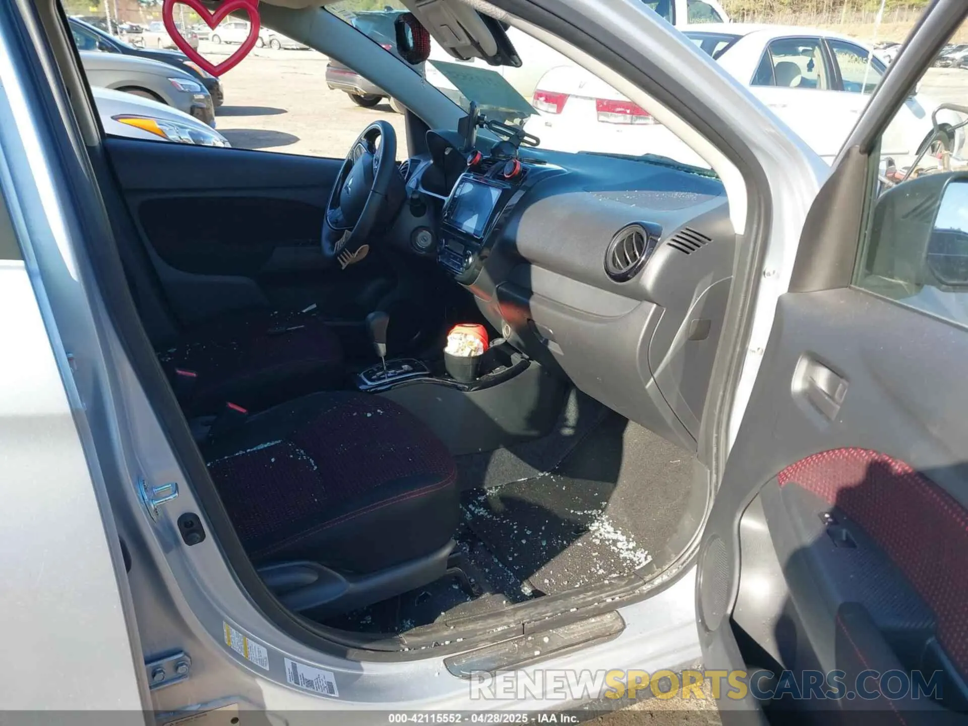 5 Photograph of a damaged car ML32AWHJ1NH006102 MITSUBISHI MIRAGE 2022
