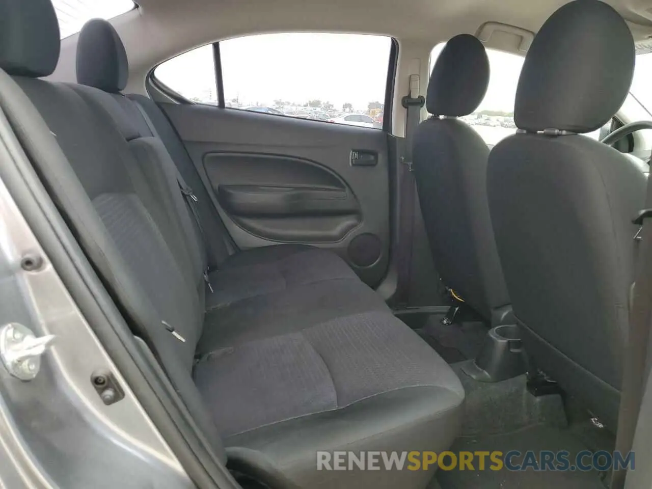 10 Photograph of a damaged car ML32FUFJ9NHF03720 MITSUBISHI MIRAGE 2022