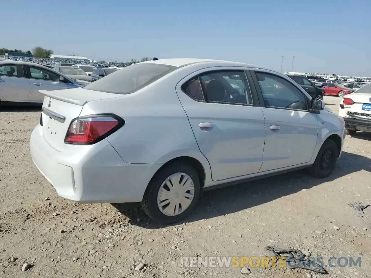3 Фотография поврежденного автомобиля ML32FUFJ5PHF05662 MITSUBISHI MIRAGE 2023