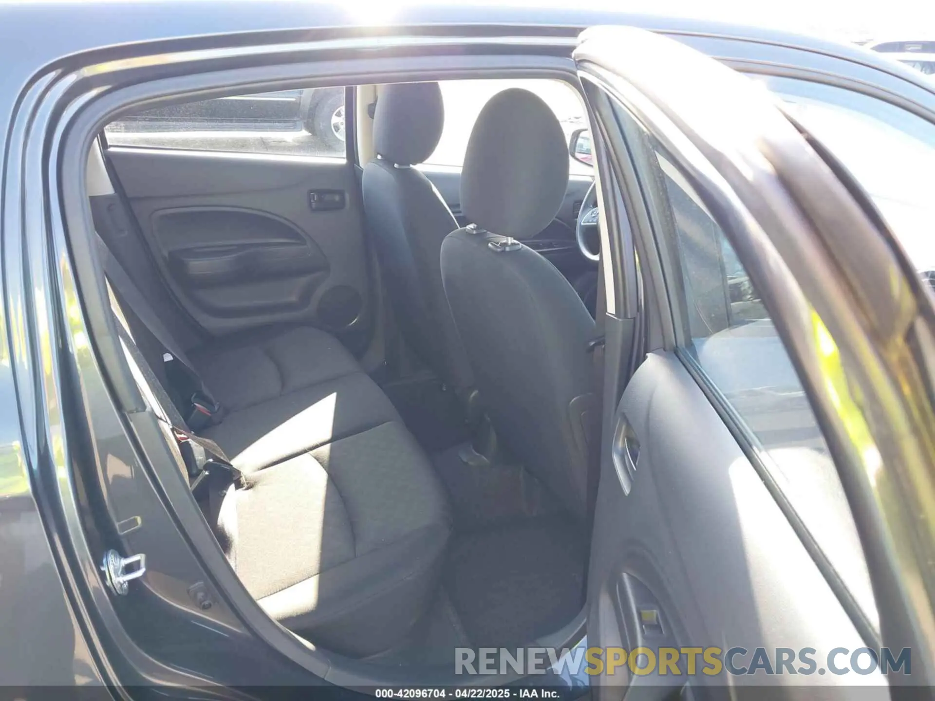 8 Фотография поврежденного автомобиля ML32AUHJ0RH012953 MITSUBISHI MIRAGE 2024