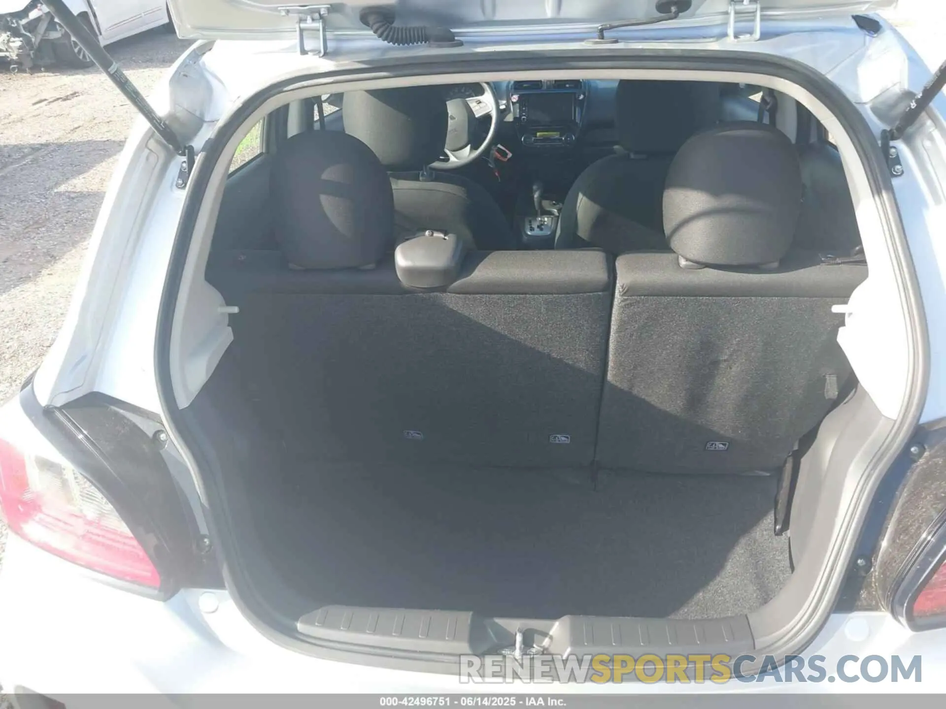 19 Фотография поврежденного автомобиля ML32AUHJ2RH019158 MITSUBISHI MIRAGE 2024