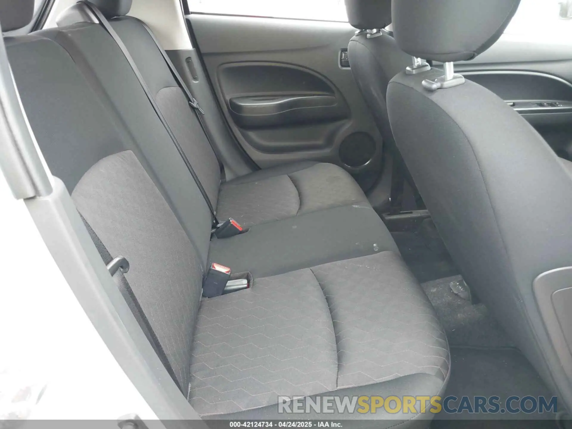 8 Фотография поврежденного автомобиля ML32AUHJ3RH020786 MITSUBISHI MIRAGE 2024