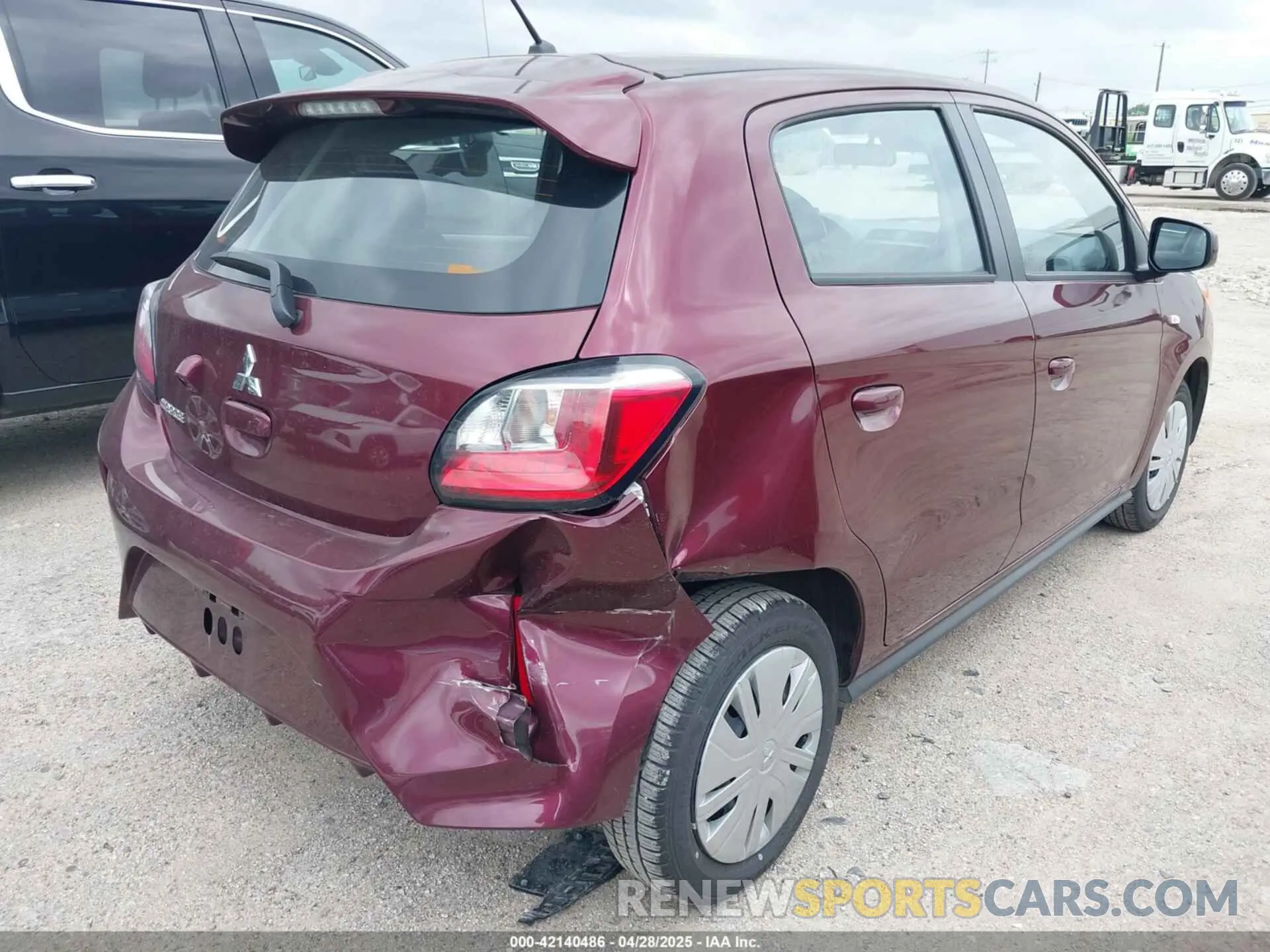 4 Photograph of a damaged car ML32AUHJ6RH016182 MITSUBISHI MIRAGE 2024