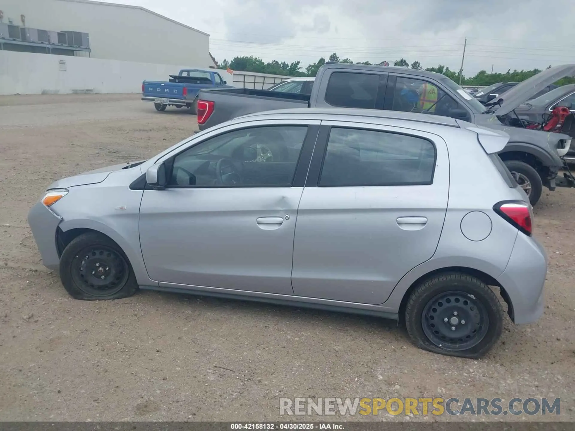 14 Photograph of a damaged car ML32AUHJ7RH017082 MITSUBISHI MIRAGE 2024