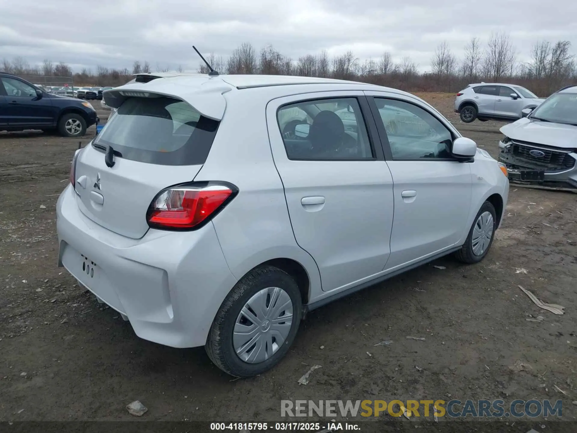 4 Photograph of a damaged car ML32AUHJ9RH009565 MITSUBISHI MIRAGE 2024