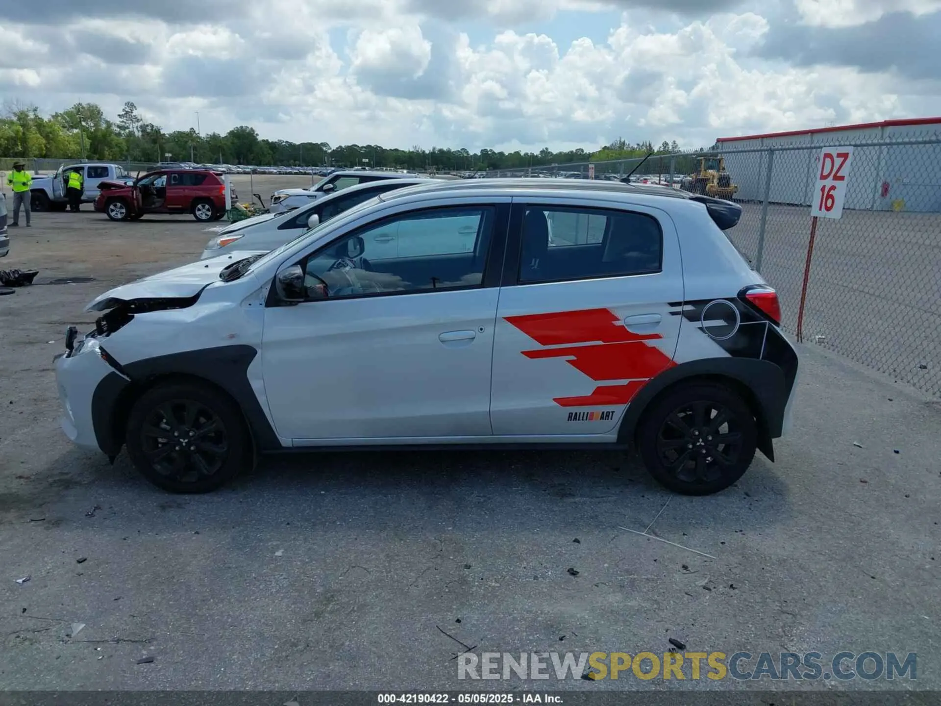 14 Фотография поврежденного автомобиля ML32AWHJ1RH011127 MITSUBISHI MIRAGE 2024